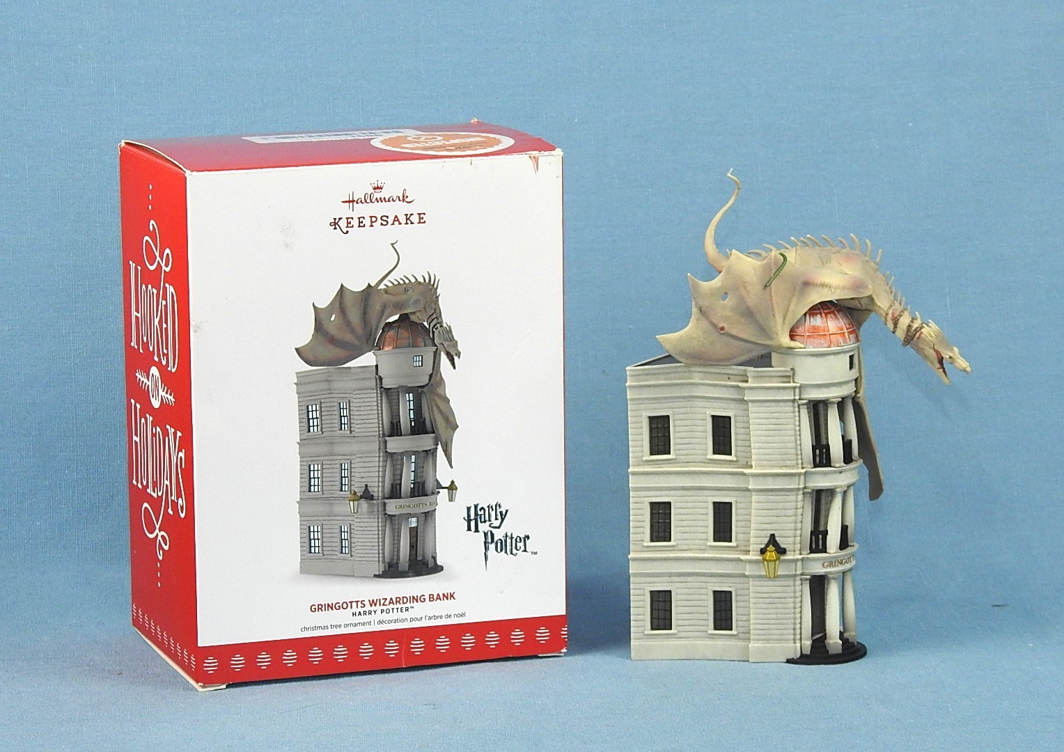 Hallmark QXI3045 Harry Potter: Gringotts Wizarding Bank 2017 Keepsake Ornament Hallmark QXI3045 Harry Potter: Gringotts Wizarding Bank 2017 Keepsake Ornament