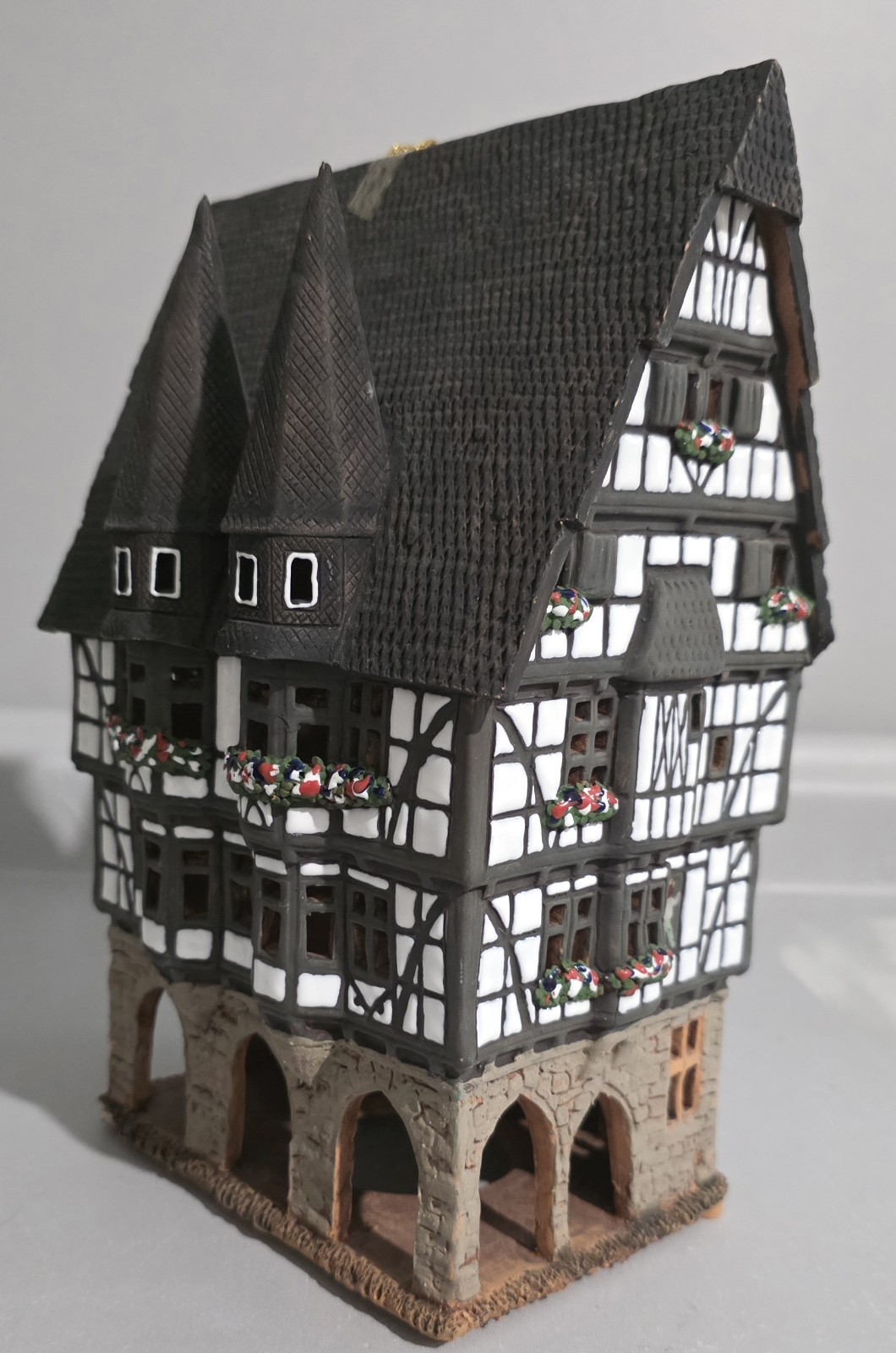 Midene Ceramic Art Studio Tealight Town Hall Alsfeld Germany F16AR Handmade Midene Ceramic Art Studio Tealight Town Hall Alsfeld Germany F16AR Handmade