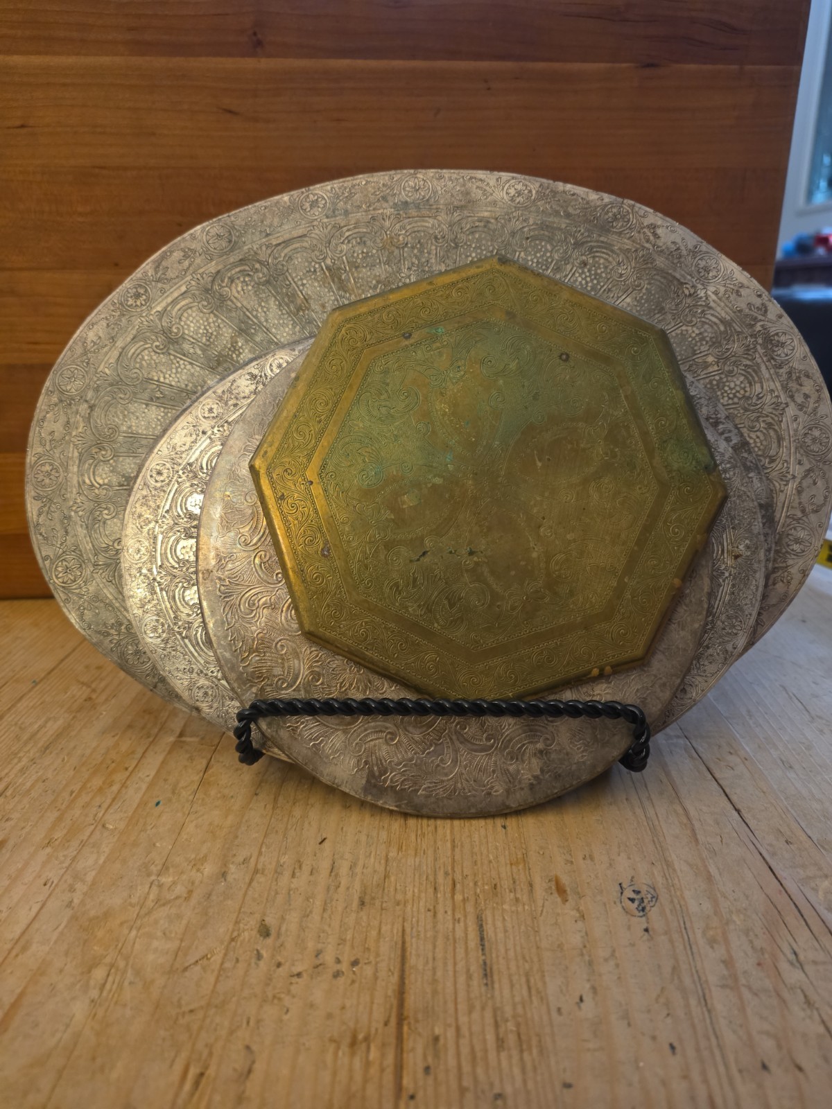 6 VTG Etched Gilt Silverplate Oval And 1 Brass Octagonal Trivets 6 VTG Etched Gilt Silverplate Oval And 1 Brass Octagonal Trivets