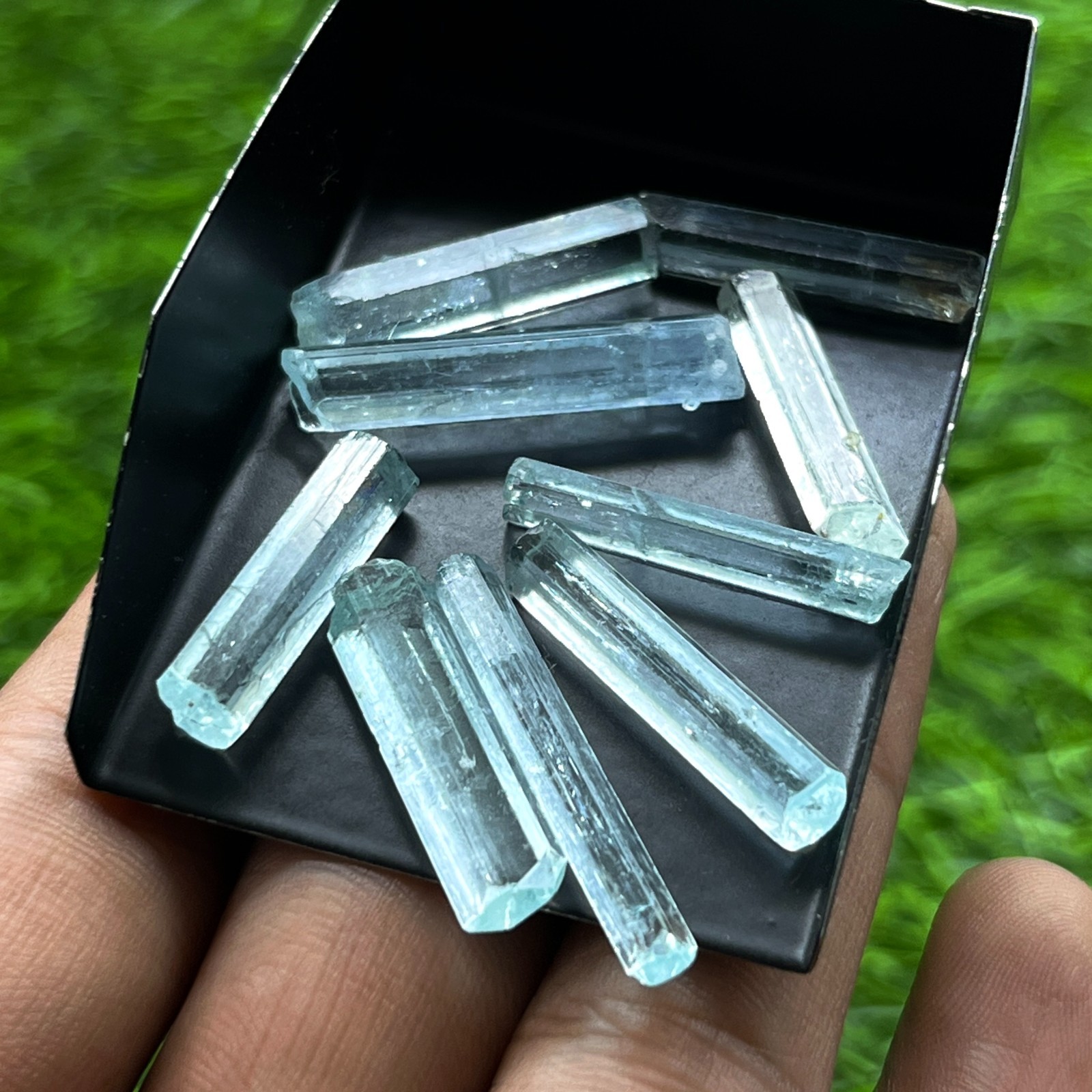 50 Ct Natural Nigerian Green Beryl Pencil Rough Lot  Aquamarine Crystal Specimen