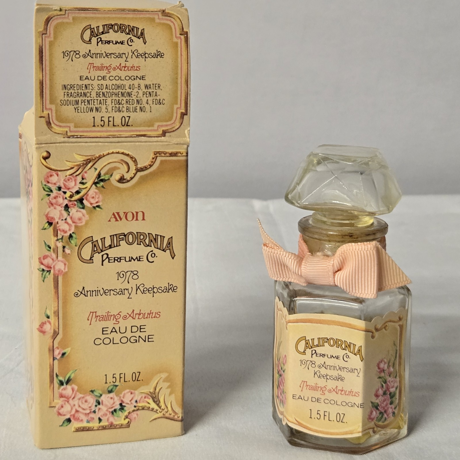 Vintage Avon California Perfume Co. 1978 Ann. Keepsake Trailing Arbutus E17 Vintage Avon California Perfume Co. 1978 Ann. Keepsake Trailing Arbutus E17