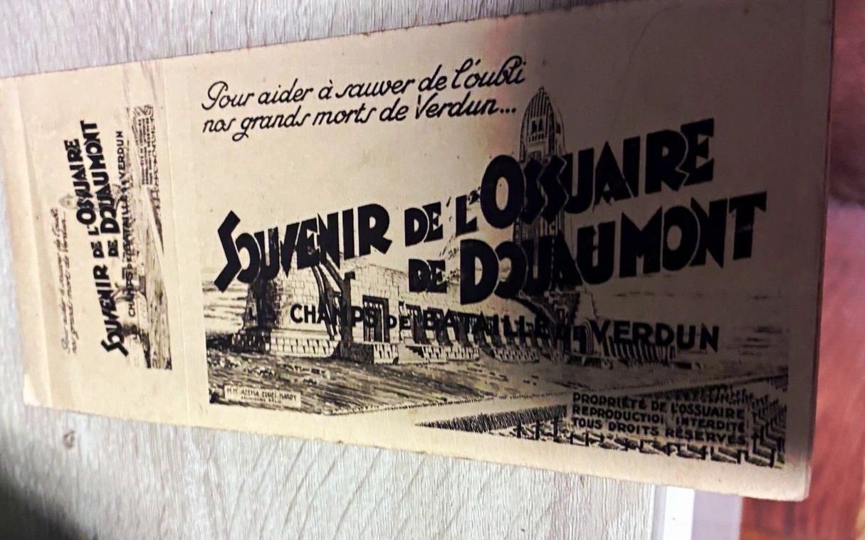  1932 WWI Verdun France Douaumont Ossuary 20 Postcard Souvenir Booklet Complete