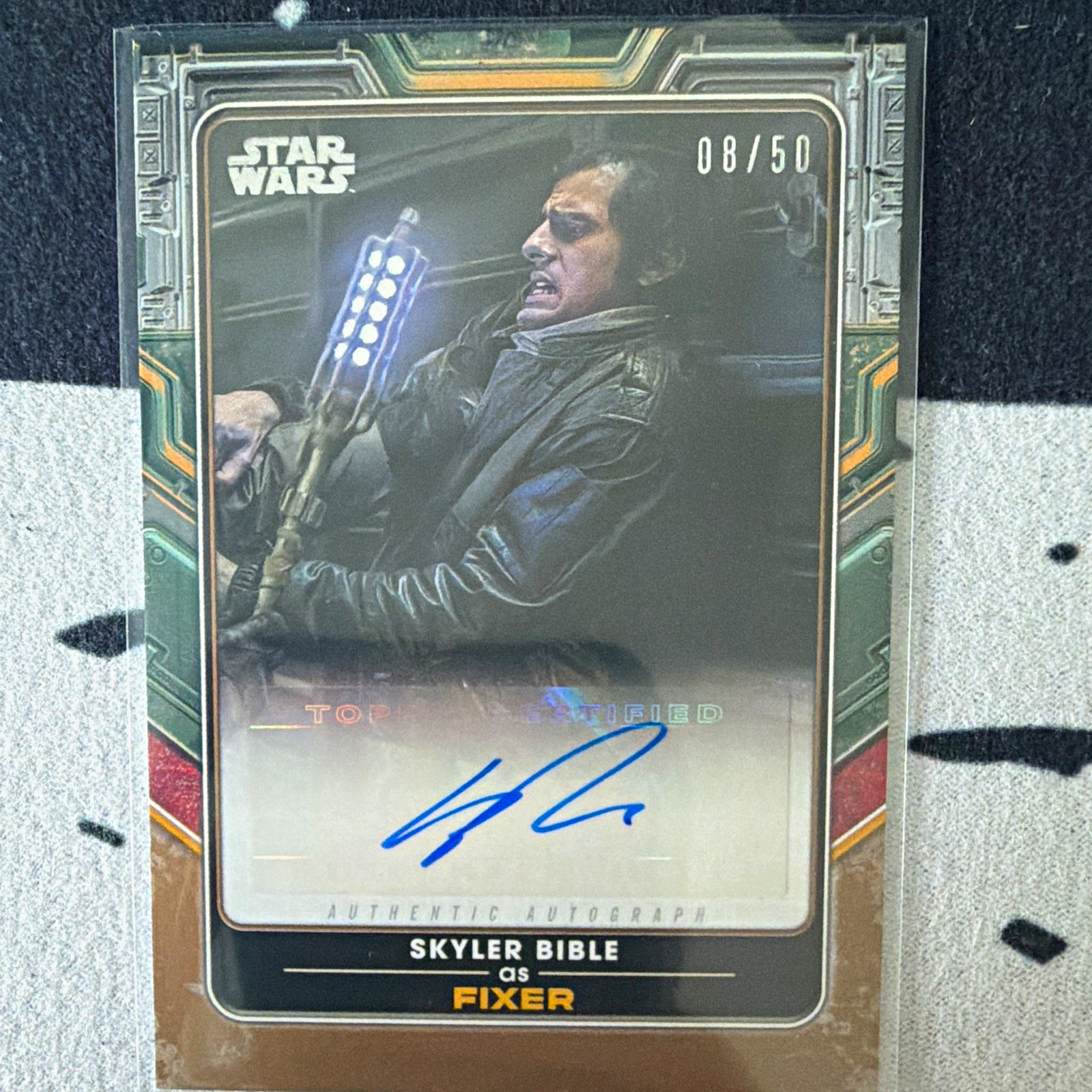 Topps 2023 Star Wars Book of Boba Fett Skyler Bible Fixer Auto A-SK 08/50