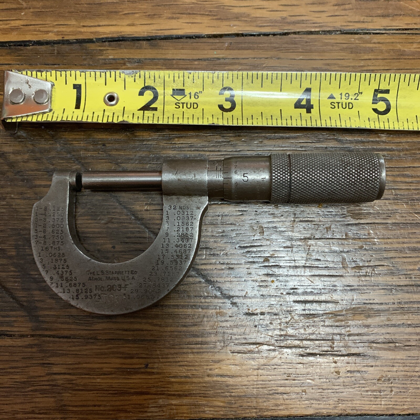 VINTAGE STARRETT OUTSIDE MICROMETER  NO. 203-F 1 INCH 203 203F