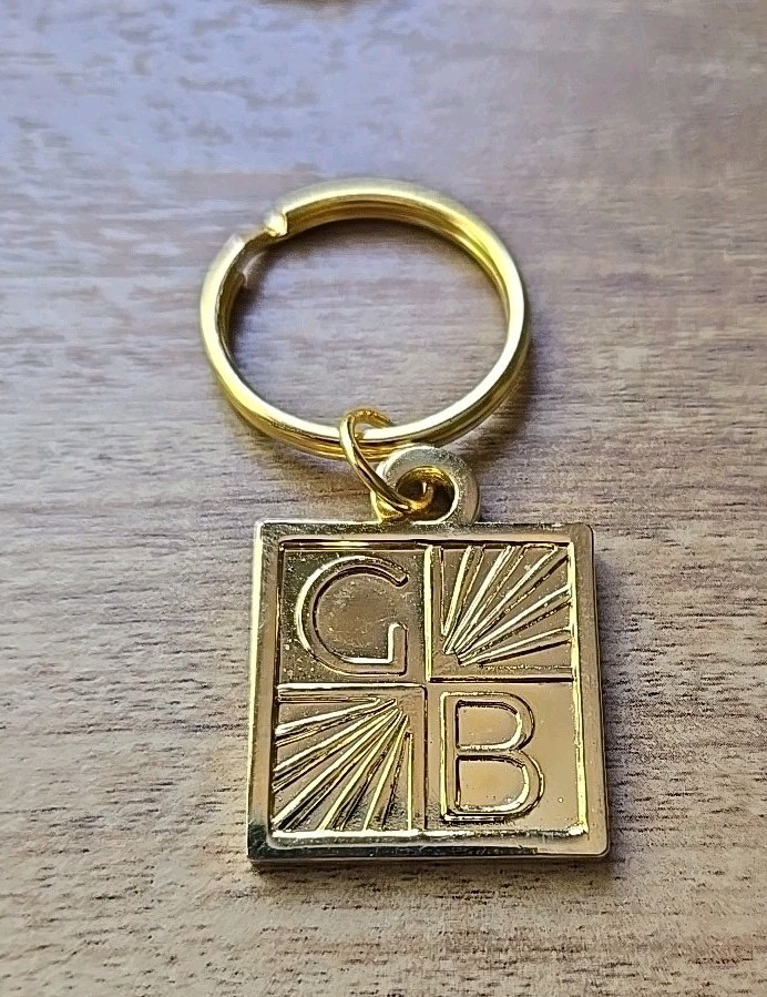 Vintage Citizen\'s Band / CB Radio Goldtone Keychain 