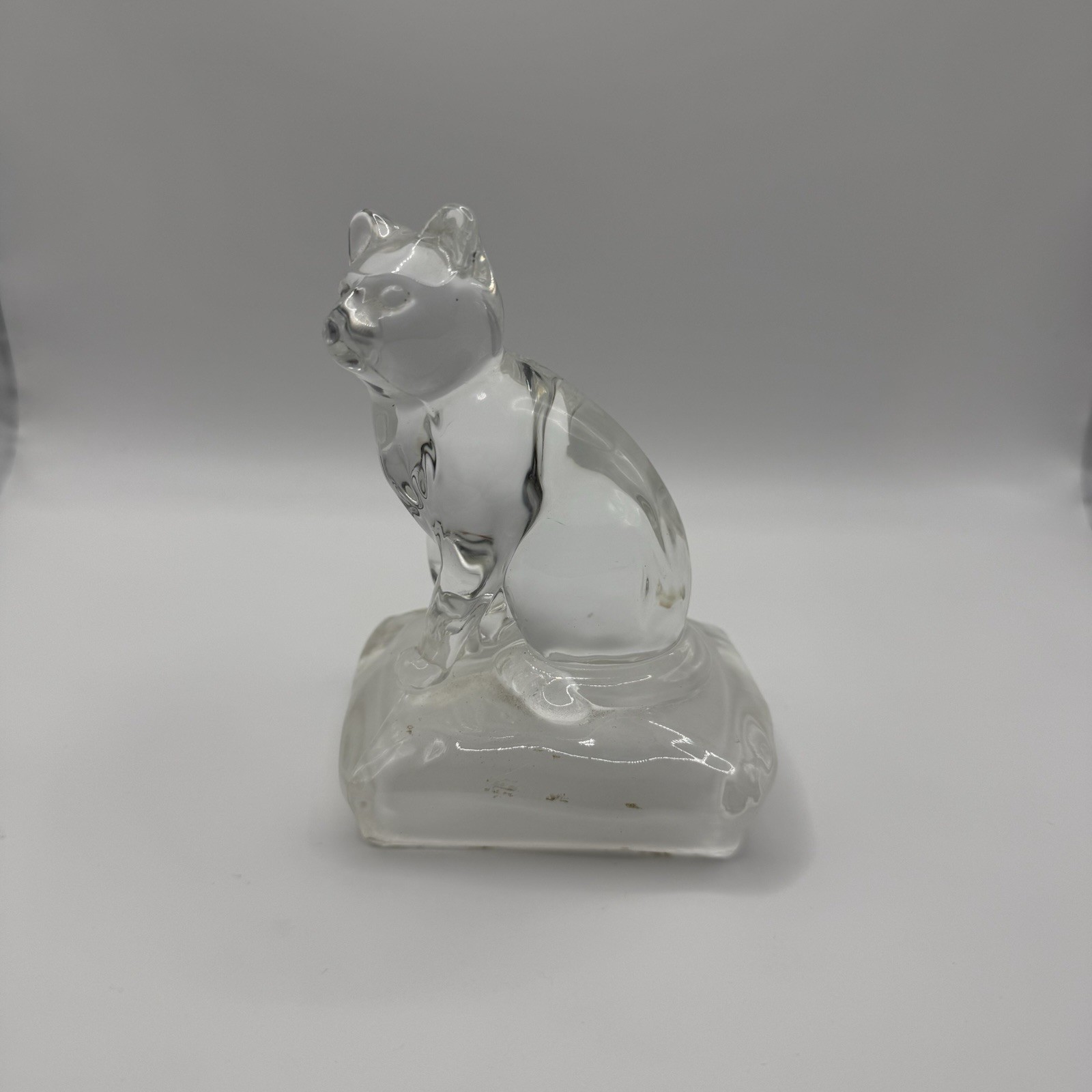 Vintage Clear Glass Cat Figurine on Pillow Paperweight 5” Tall