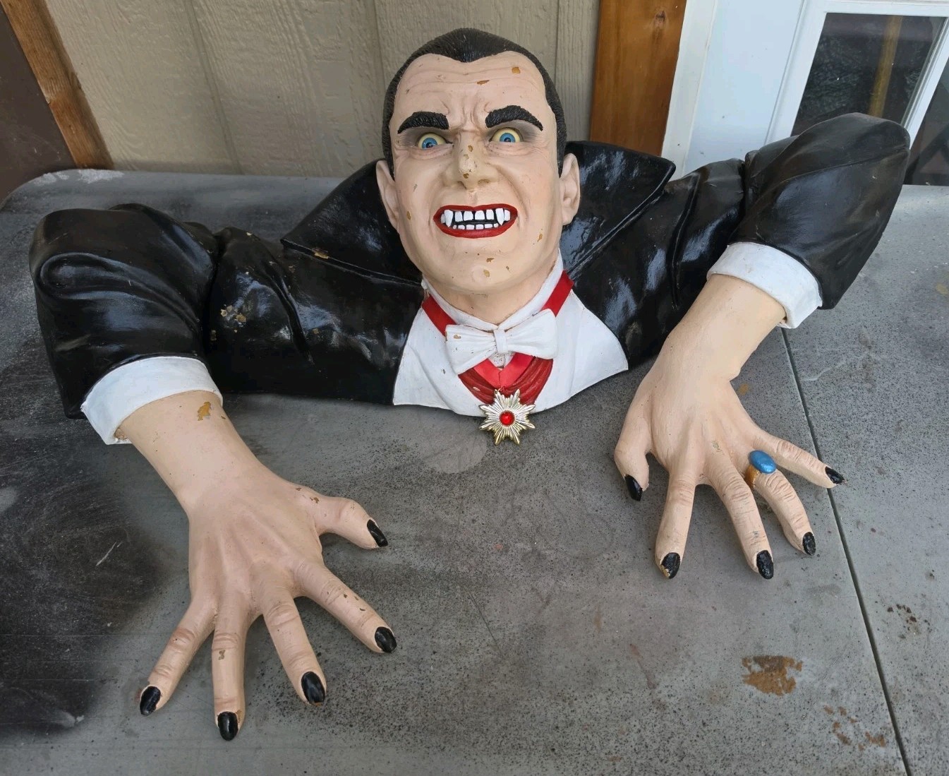 vintage Rubies DRACULA Grave Walker Halloween decor Universal Monsters RARE