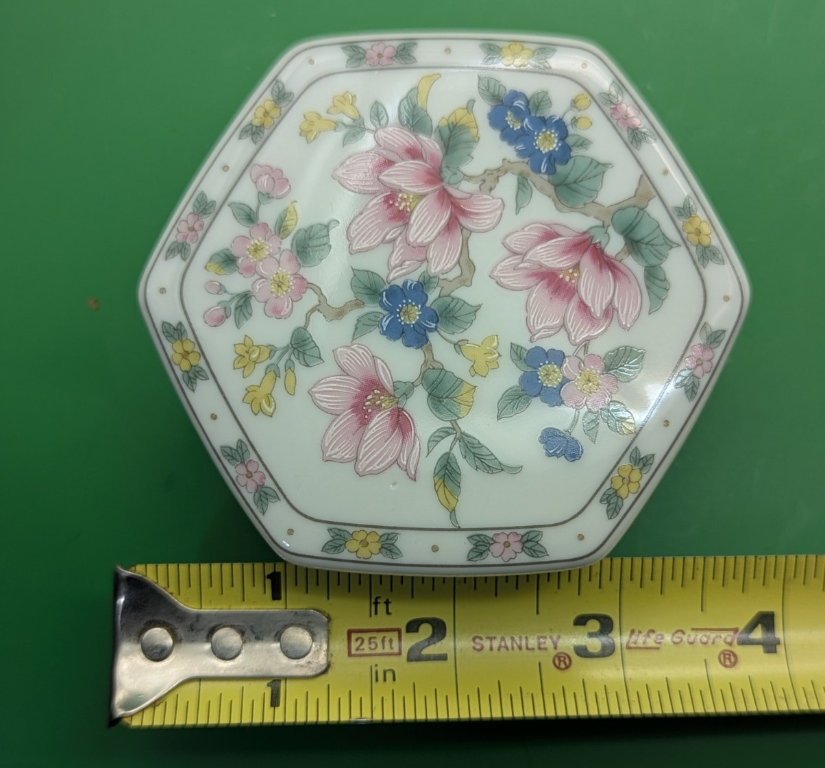 Vintage Takahashi San Francisco Trinket Box, Hexagonal, 👀✨Porcelain, MINT ✨ Vintage Takahashi San Francisco Trinket Box, Hexagonal, 👀✨Porcelain, MINT ✨
