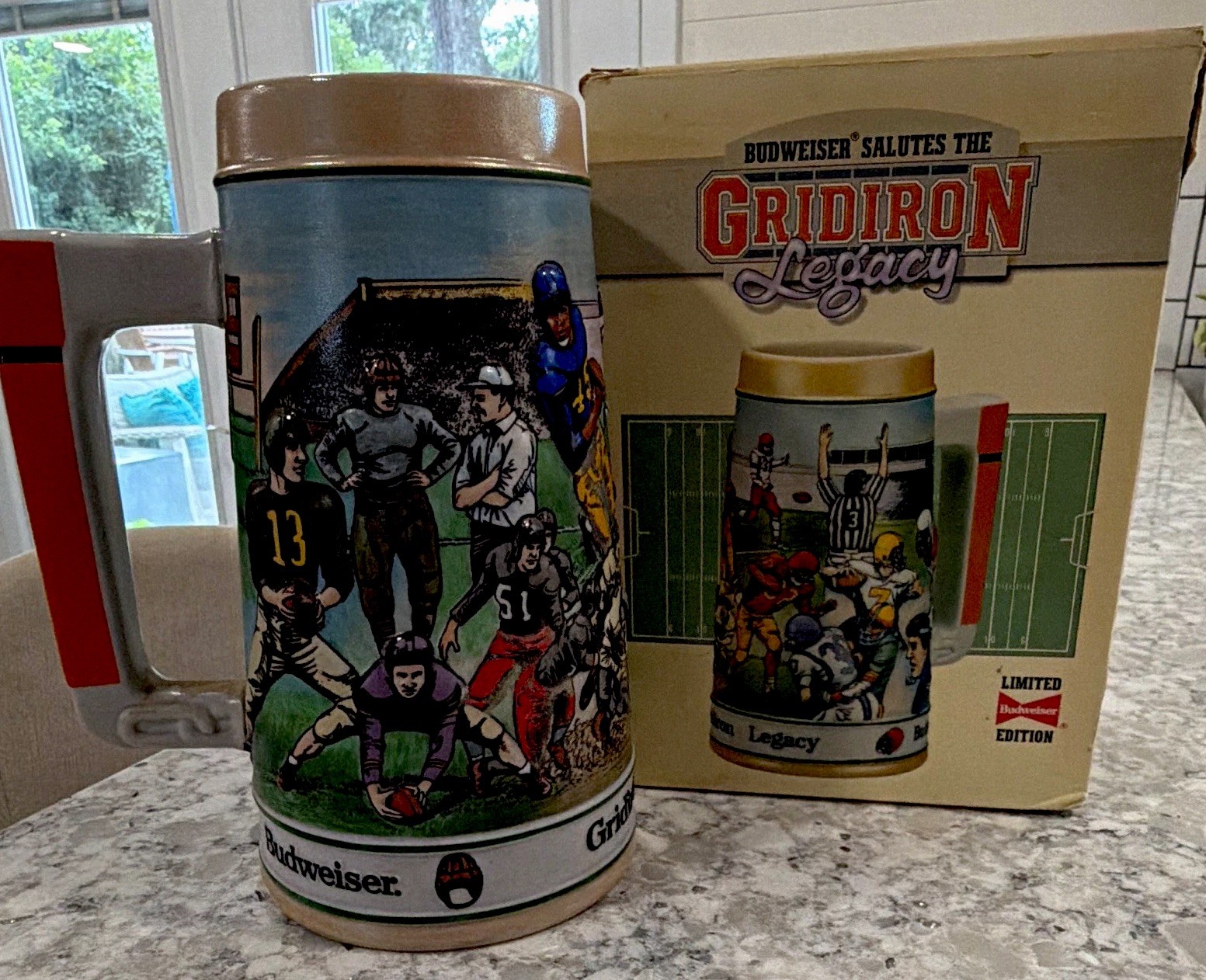 Budweiser Gridiron Legacy Football Sports Series Beer Mug Breweriana w/ Box