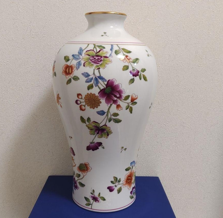 Richard Ginori Grandeuca Vase
