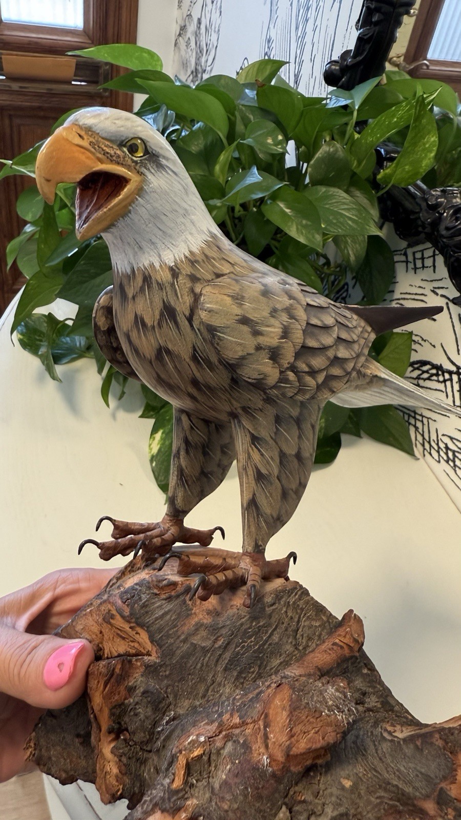 Vintage Hand Carved Painted Wood Bald Eagle Glass Eyes Statue Maxim Las Vegas