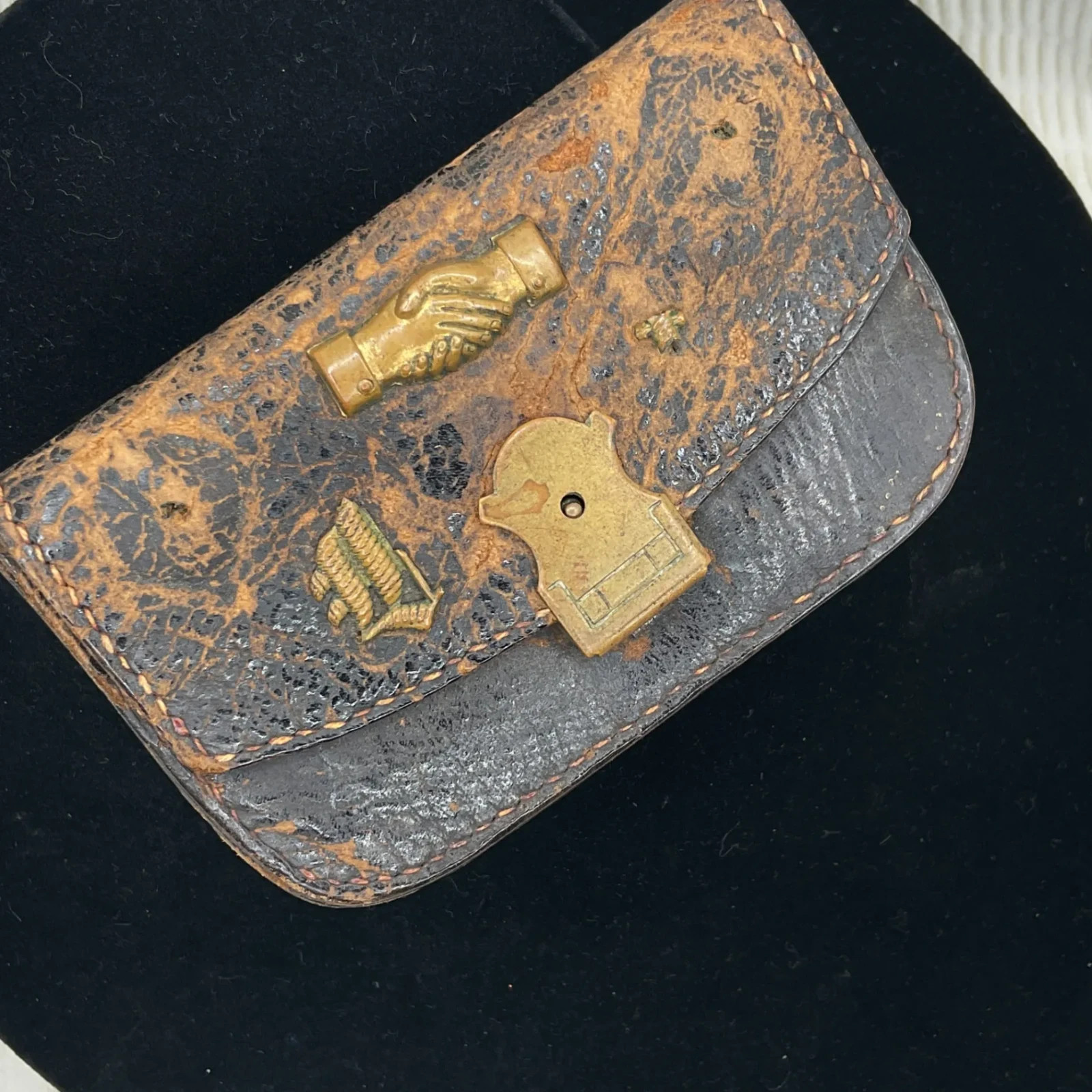 RARE Antique 19thC Fraternal Leather Coin Purse Wallet Odd Fellows ~ Free Masons RARE Antique 19thC Fraternal Leather Coin Purse Wallet Odd Fellows ~ Free Masons
