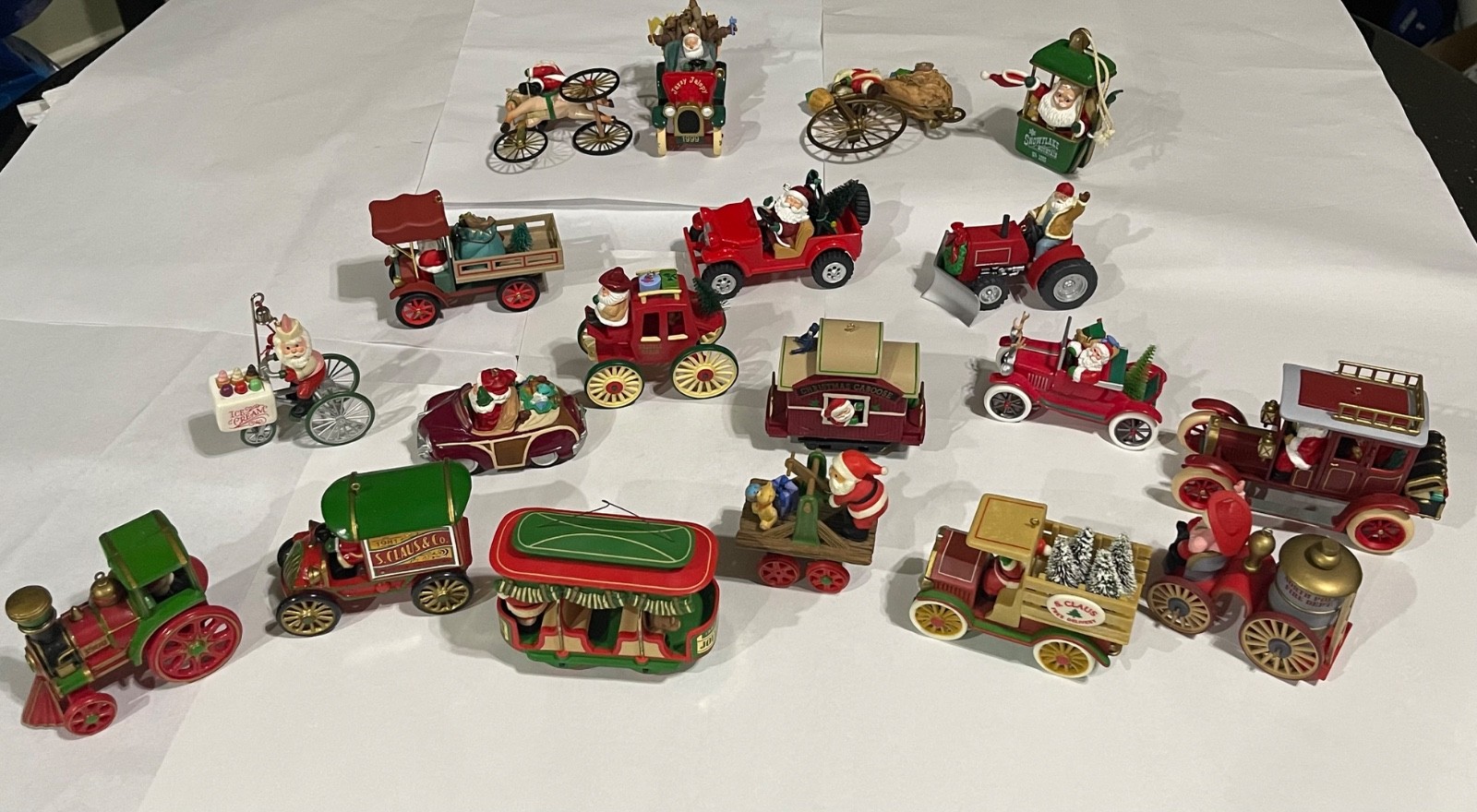 Lot of 15 Hallmark 