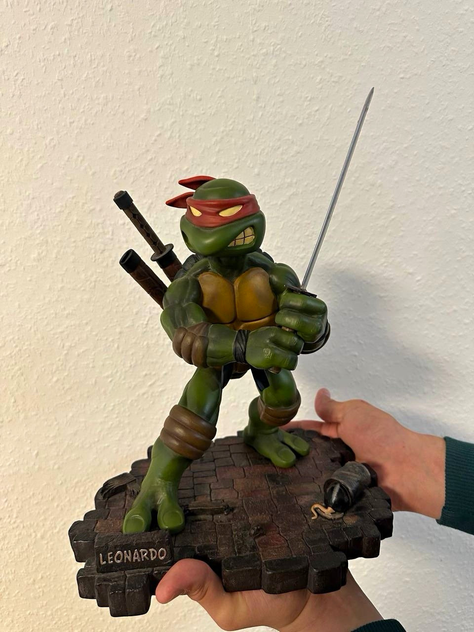 Playmates Toys TMNT Leonardo Figure Limited Edition 2002 Signed Peter Laird Playmates Toys TMNT Leonardo Figure Limited Edition 2002 Signed Peter Laird