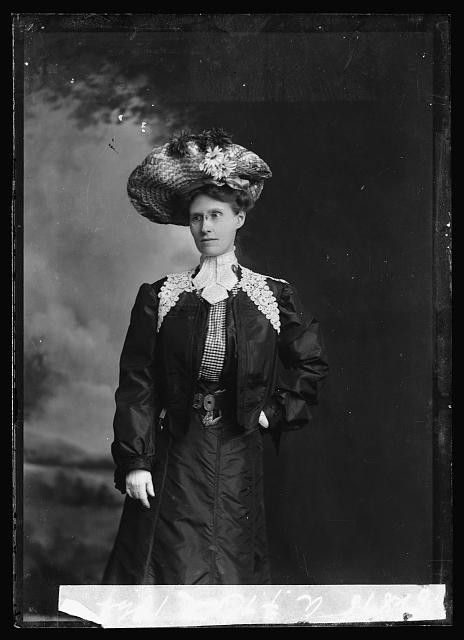 Photo:Miss A.F. Kane Portrait Woman in Edwardian Hat 1903-1905