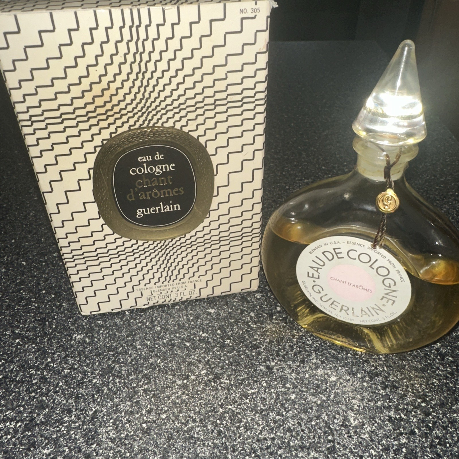 Antique Vintage Eau De Cologne Chant D’aromes Guerlain Import France Sealed 3 Oz Antique Vintage Eau De Cologne Chant D’aromes Guerlain Import France Sealed 3 Oz