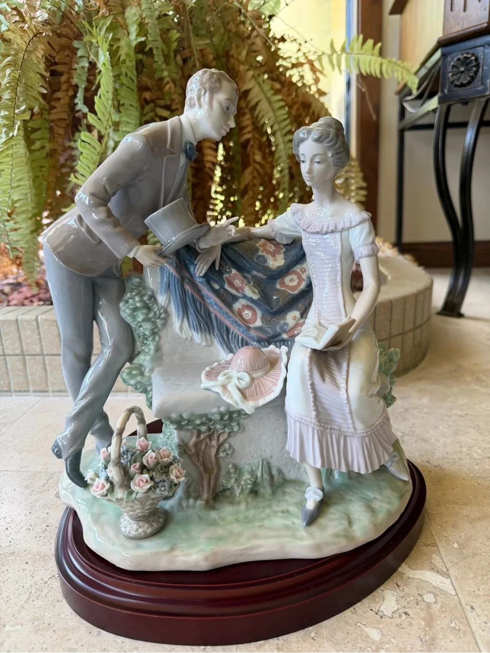 vintage lladro figurines collectibles retired - will you marry me?