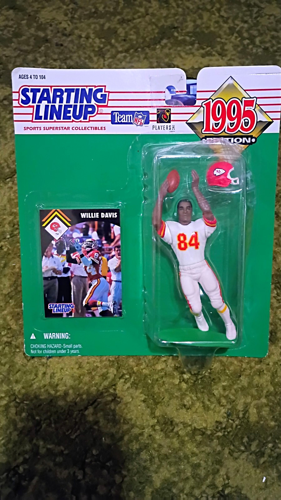 Kenner Starting Lineup 1995 Willie Davis NFL Football Figure w/ Trading Card