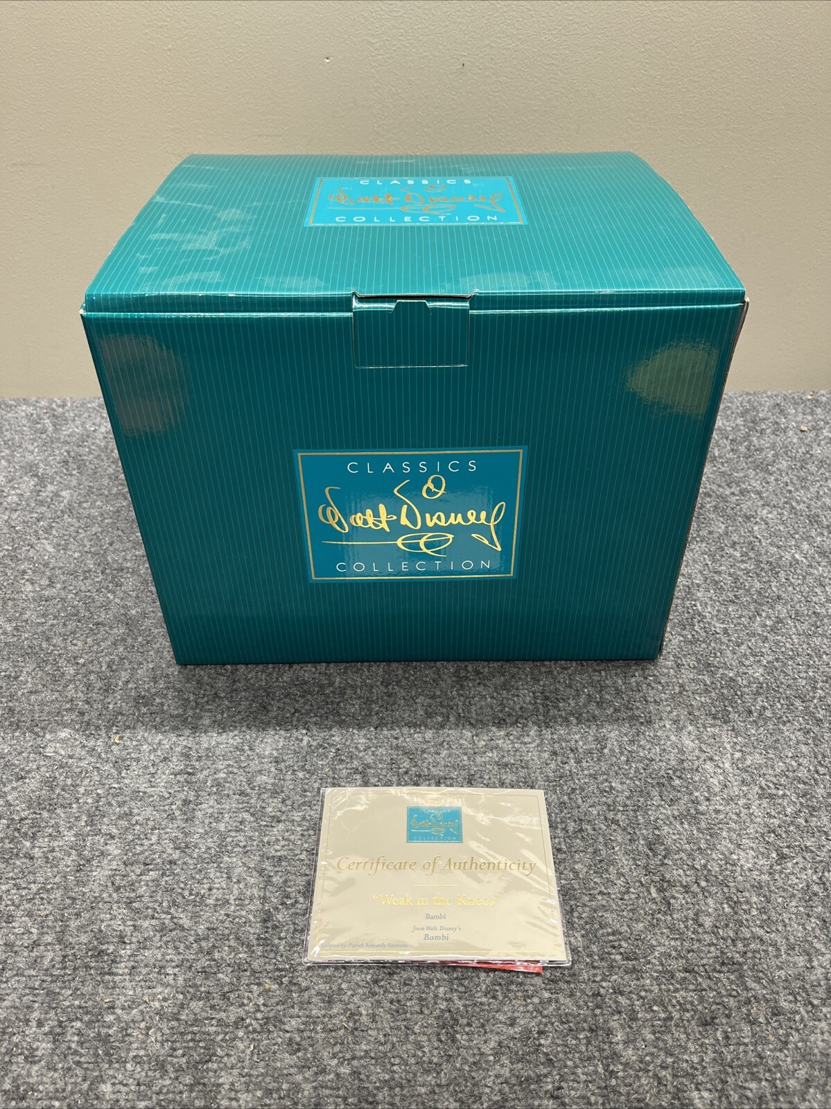 WALT DISNEY CLASSICS FIGURINE BAMBI, WEAK IN THE KNEES, COA, 1217957, WDCC, NEW WALT DISNEY CLASSICS FIGURINE BAMBI, WEAK IN THE KNEES, COA, 1217957, WDCC, NEW