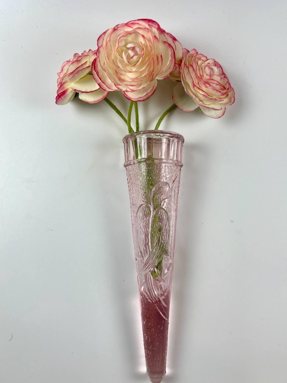 Vintage Dugan pink depression glass wall pocket auto car vase Woodpecker bird Vintage Dugan pink depression glass wall pocket auto car vase Woodpecker bird