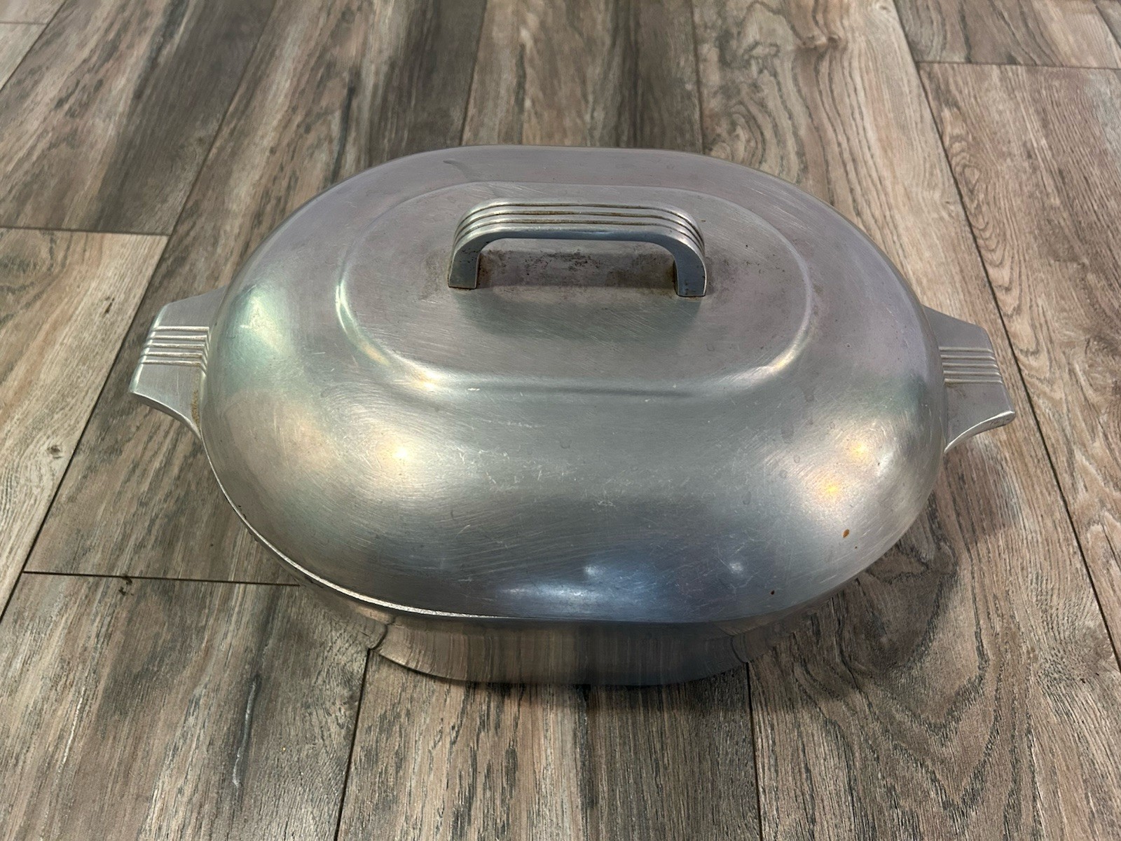 Vintage WagnerWare Sidney O 4265-P Magnalite roaster Nice