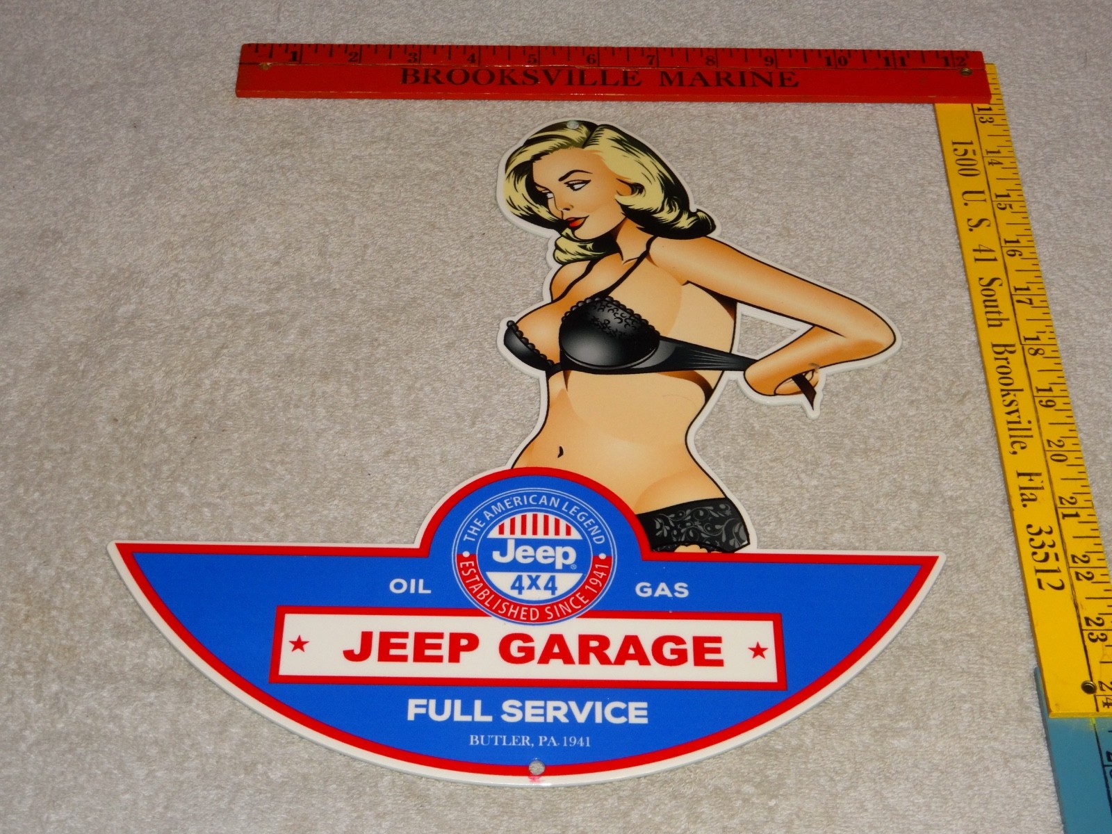VINTAGE JEEP FULL SERVICE GARAGE WOMAN METAL ENAMEL CAR GASOLINE OIL WILLYS SIGN VINTAGE JEEP FULL SERVICE GARAGE WOMAN METAL ENAMEL CAR GASOLINE OIL WILLYS SIGN