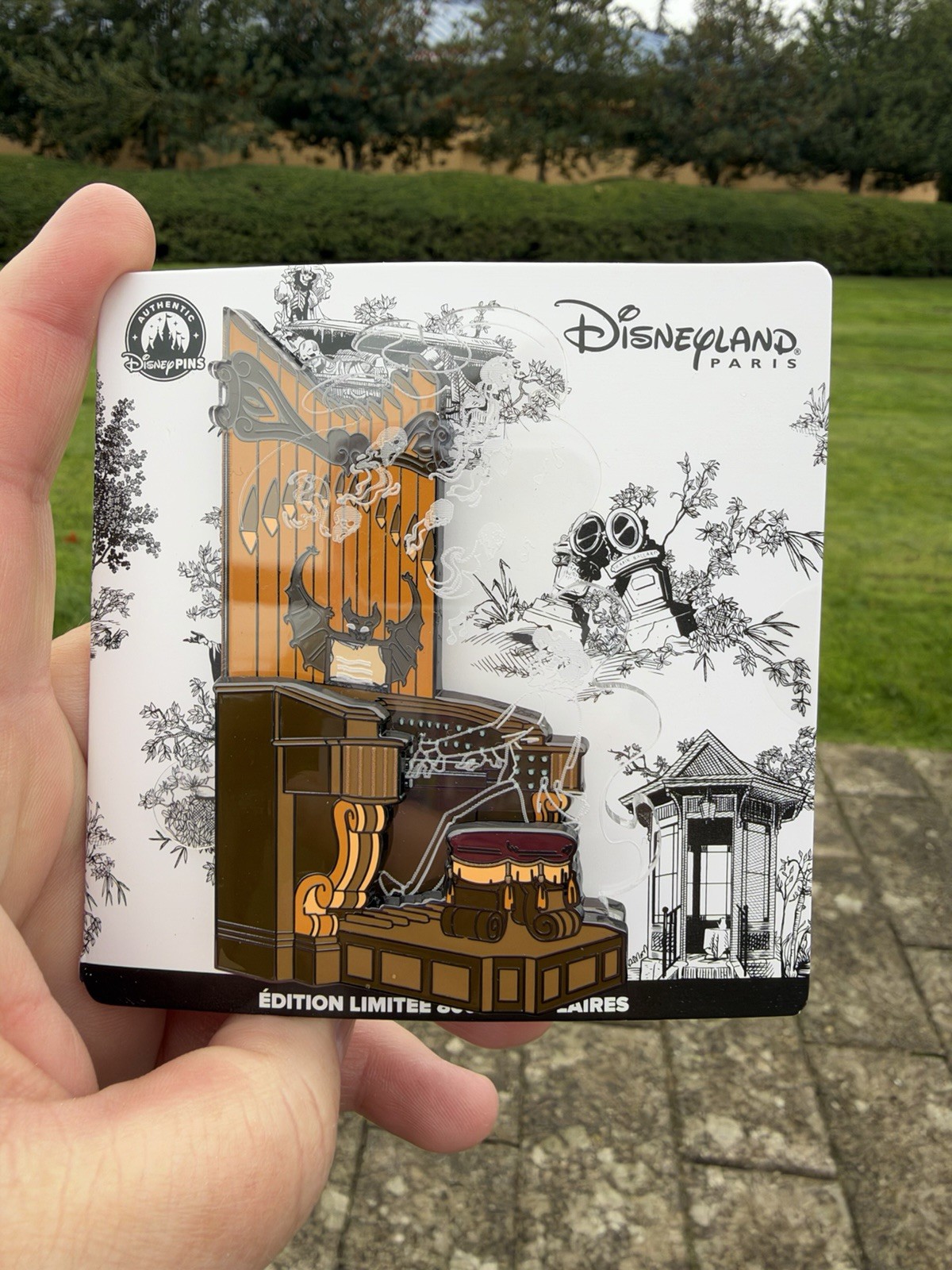 Disney Disneyland Paris Pin’s PM Organist Luminous - Limited Edition - 1 Piece