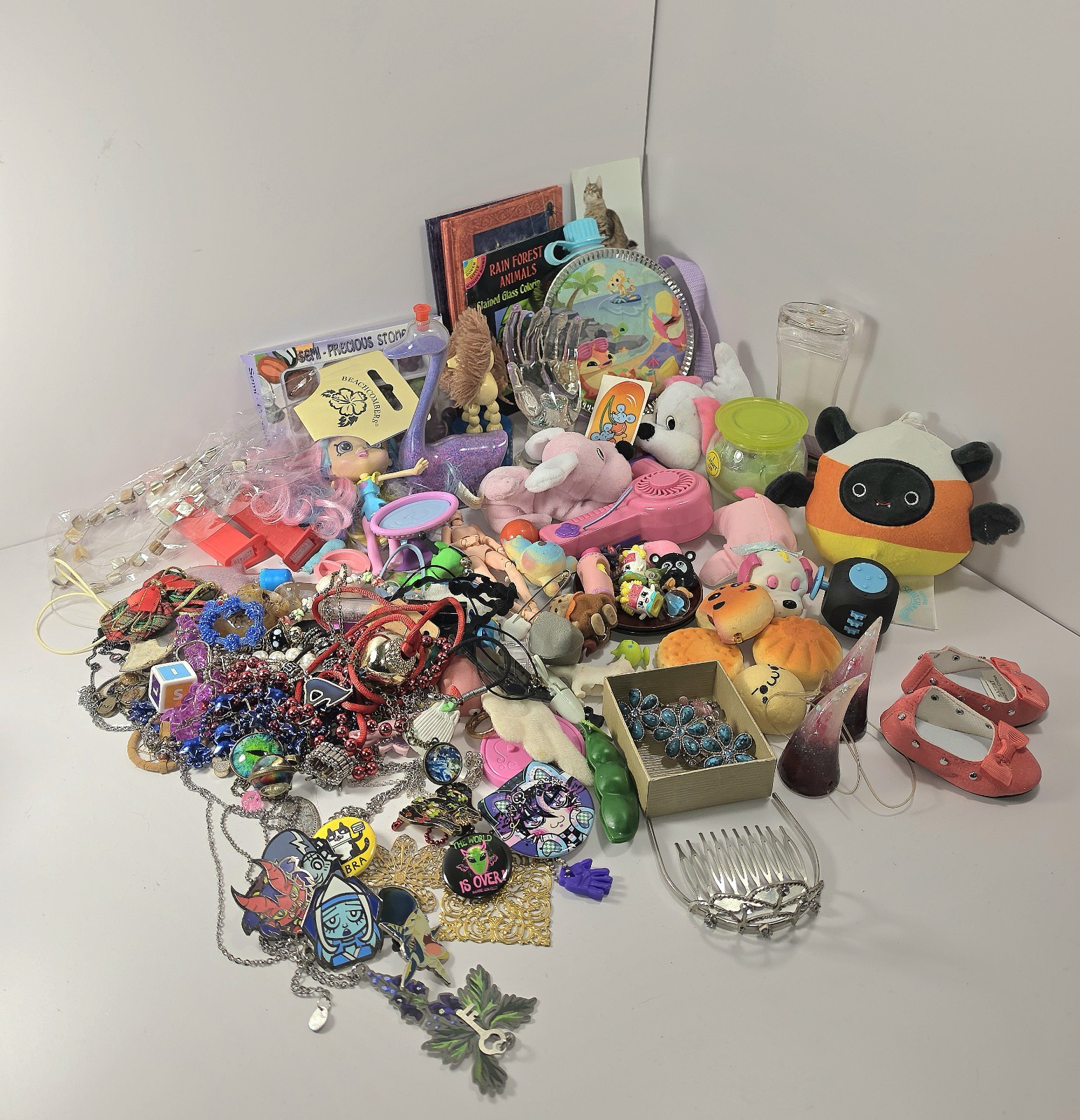 Over 5 Lbs Nostalgic 2000s Girl Junk Drawer Lot Animal Jam Shopkins Jewelry Over 5 Lbs Nostalgic 2000s Girl Junk Drawer Lot Animal Jam Shopkins Jewelry