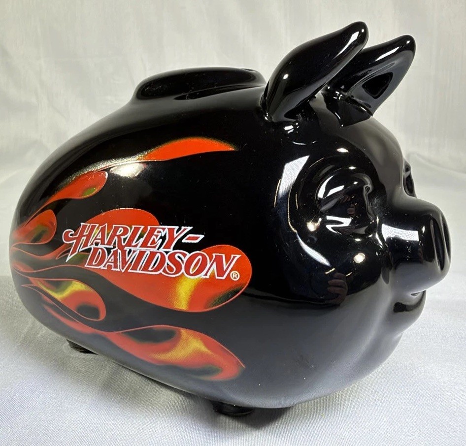 HARLEY DAVIDSON Piggy Bank Hog Gas Tank (RARE) Black/Red Flames 2007 HTF HARLEY DAVIDSON Piggy Bank Hog Gas Tank (RARE) Black/Red Flames 2007 HTF