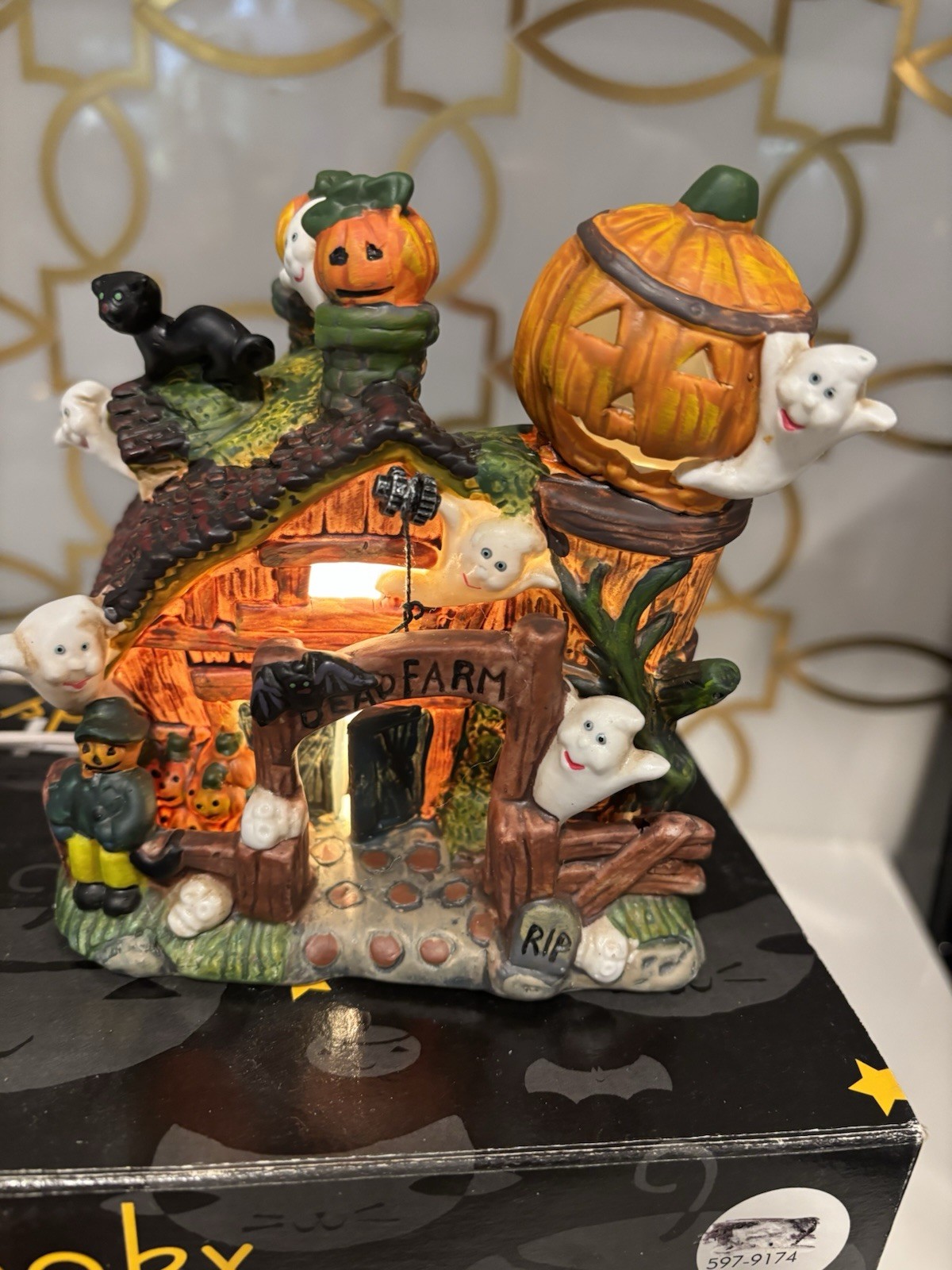 Spooky Hollow Lighted Porcelain Halloween House VILLAGE Dead Farm W Box Spooky Hollow Lighted Porcelain Halloween House VILLAGE Dead Farm W Box