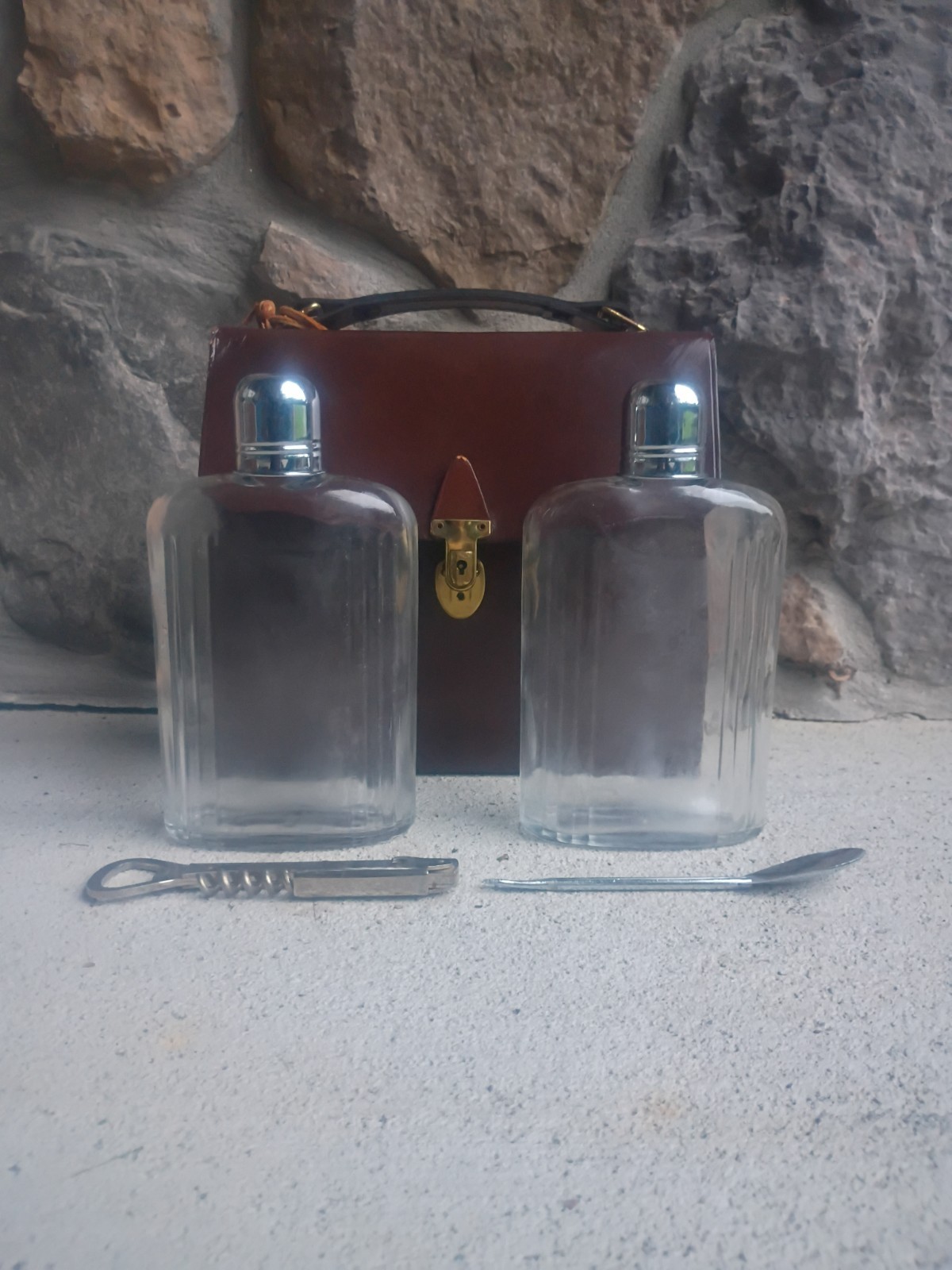 vintage leather portable travel bar set,