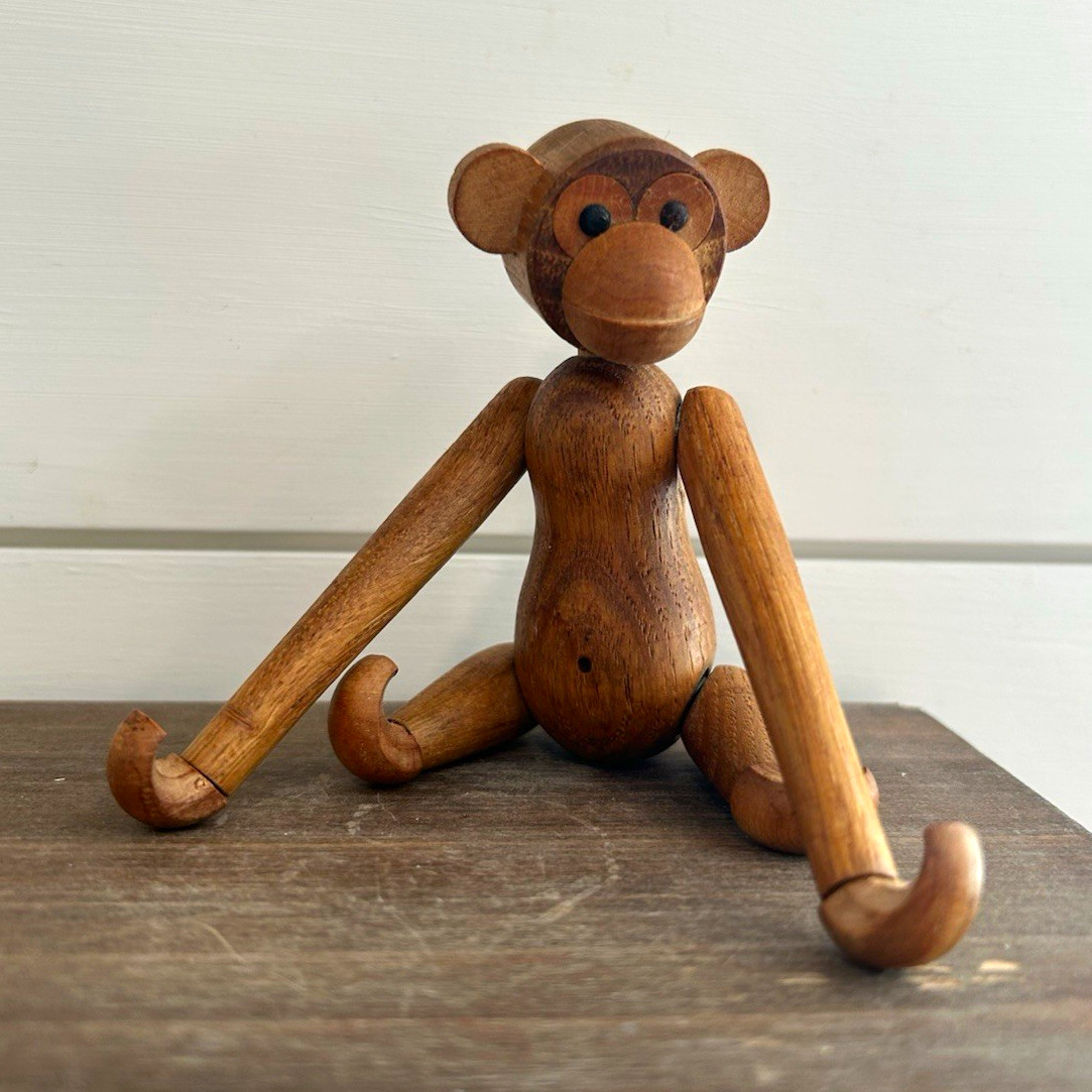 Articulated mid century modern wood monkey 5”