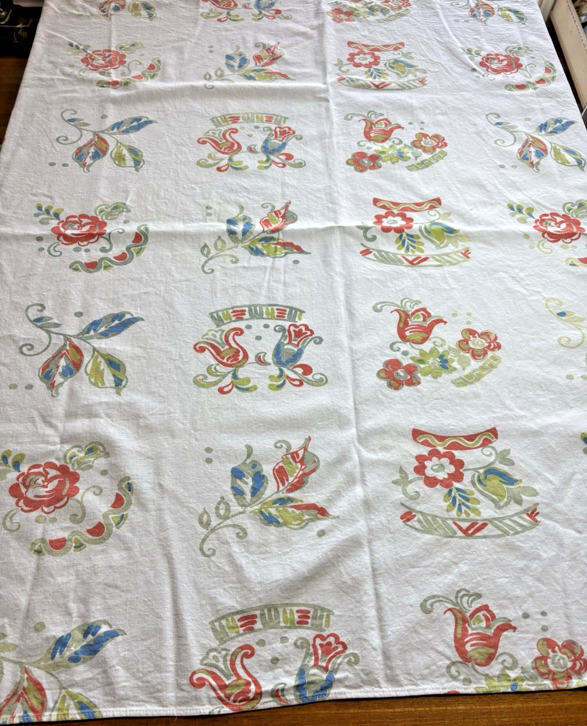 Startex 1950s Vintage Tablecloth Flower Motifs 47x53 Startex 1950s Vintage Tablecloth Flower Motifs 47x53