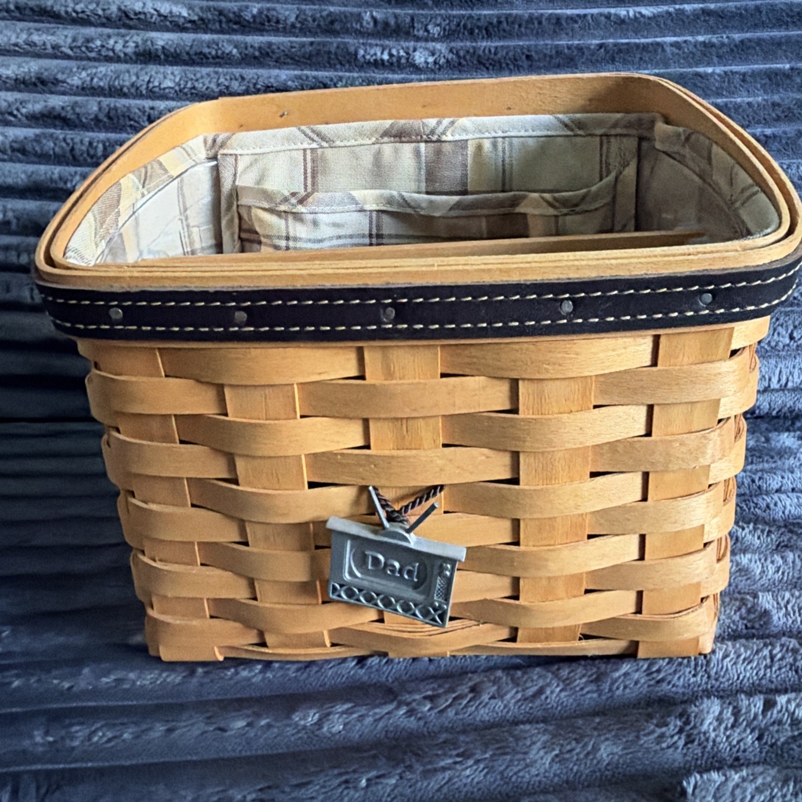 Signed Longaberger 2002 Daddy\'s Caddy w/Liner, Protector/Wood Divider & TieOn