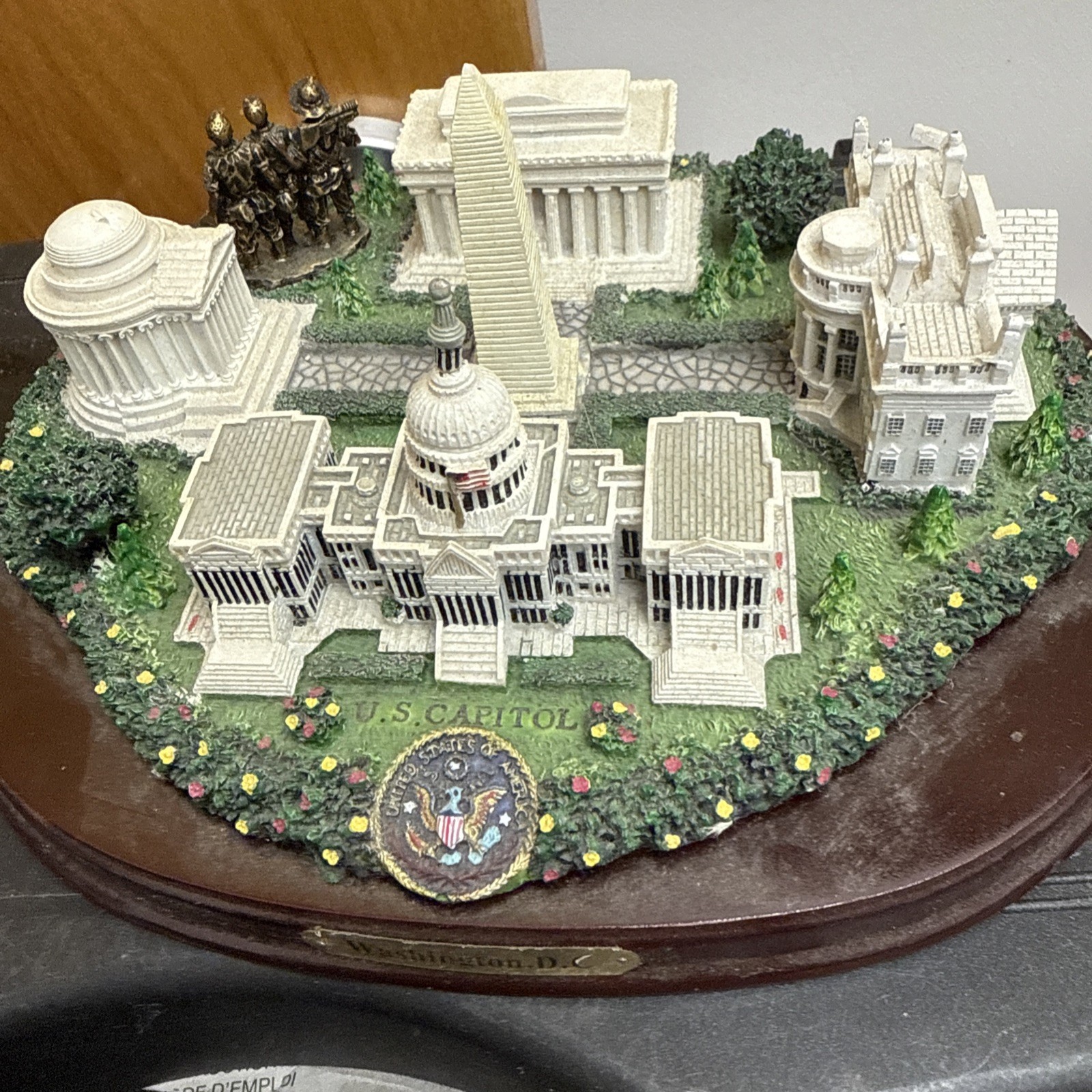 Danbury White House US Capitol Jefferson Vietnam Lincoln Washington DC Replica