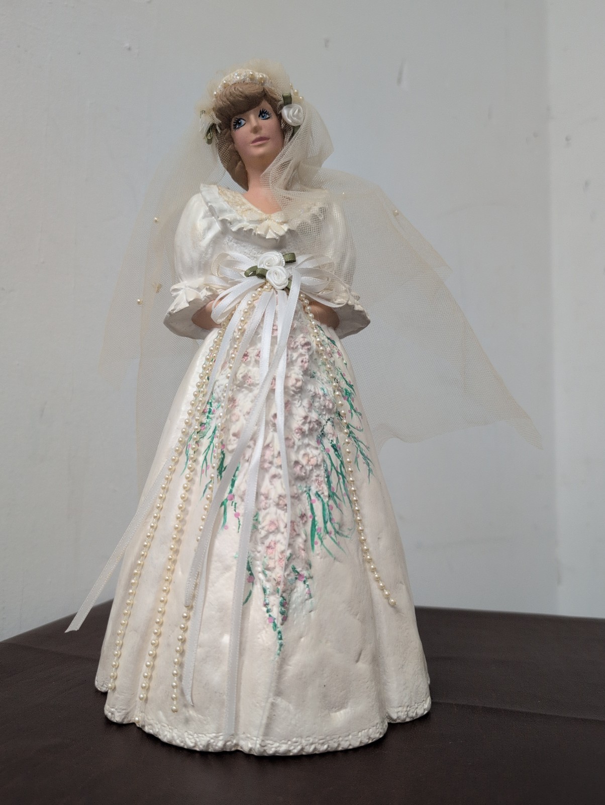Vintage 1998 Gare Inc Hand Painted Ceramic Princess Diana Royal Wedding Vintage 1998 Gare Inc Hand Painted Ceramic Princess Diana Royal Wedding