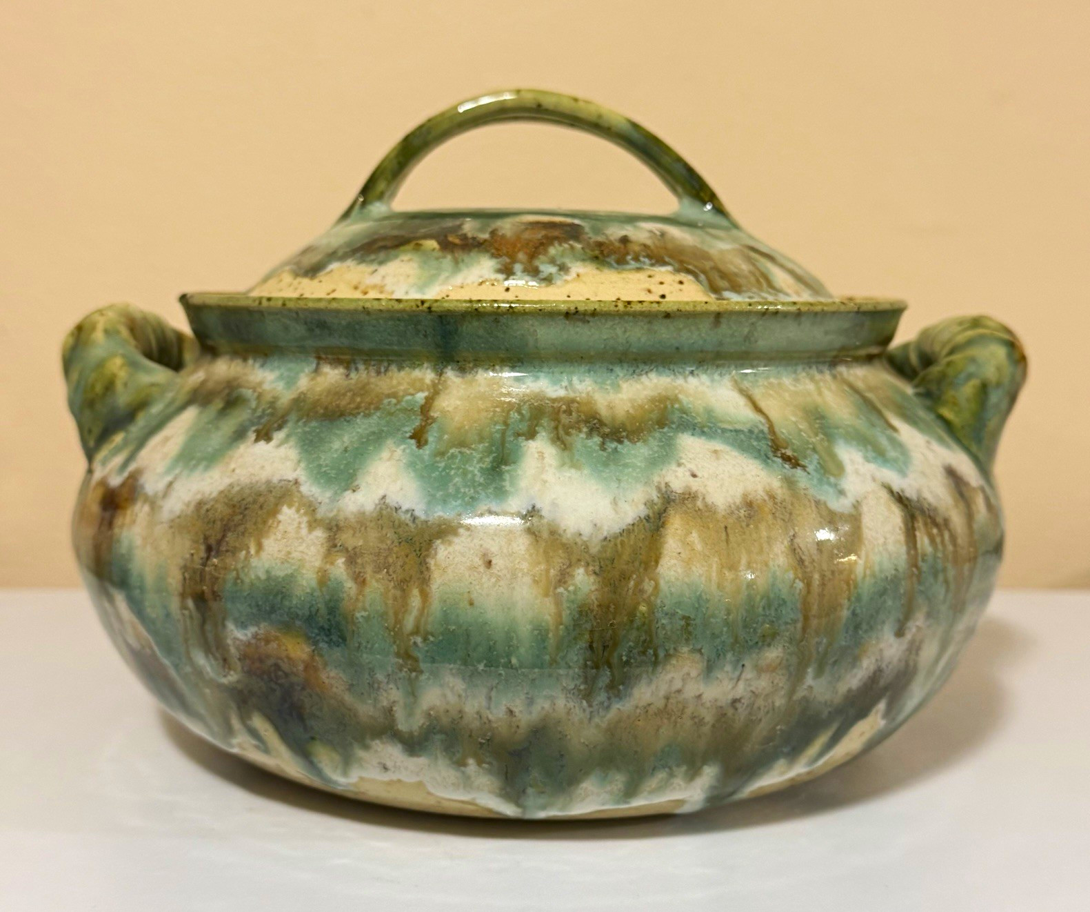 Green/Brown/Beige Ceramic Round Casserole Dish w/ Lid & Handles Drip Glaze