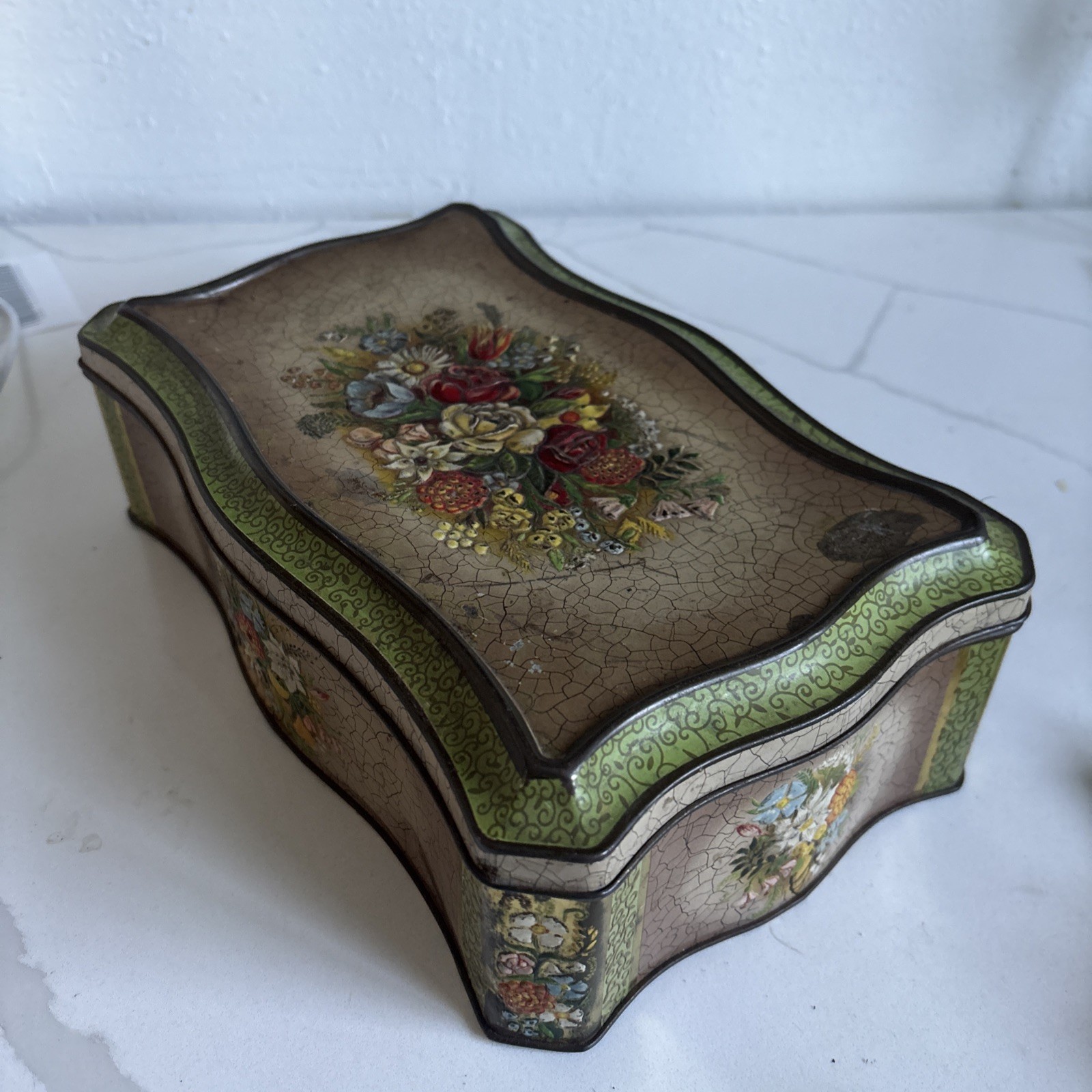 Vintage Holland Tin Box Floral Bouquet Embossed Hinged Memory Box Storage