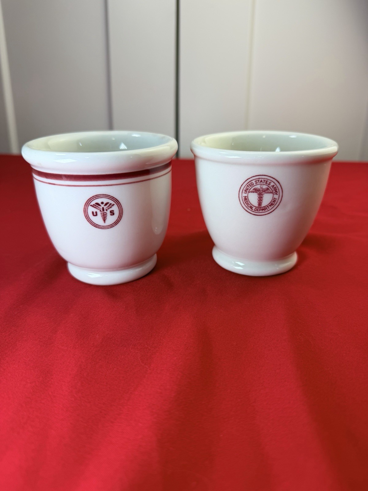 Vtg WWII US Army Medical Department Custard Cups 1942 Carr Sterling China 2 Pc