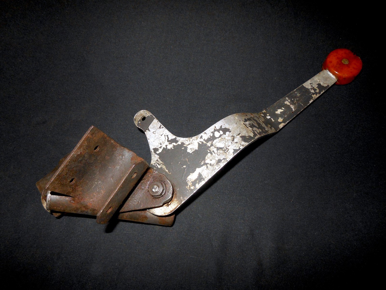 WW2 German Luftwaffe Schnellstopphebel - ENGINE SHUT OFF LEVER & BRACKET - Me109