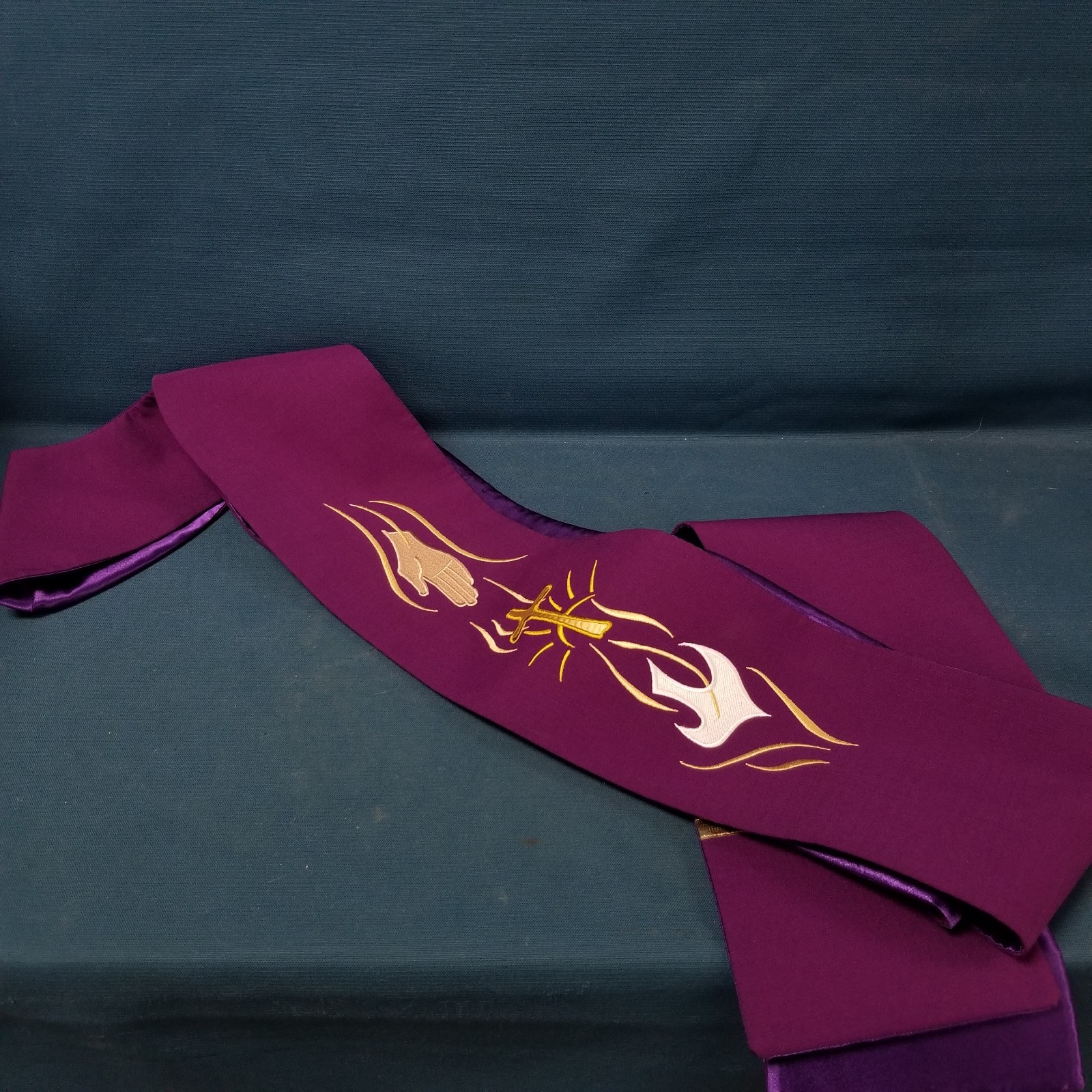 Vtg Abbott Hall Paraments Purple Gold Embroidered Lutheran Style