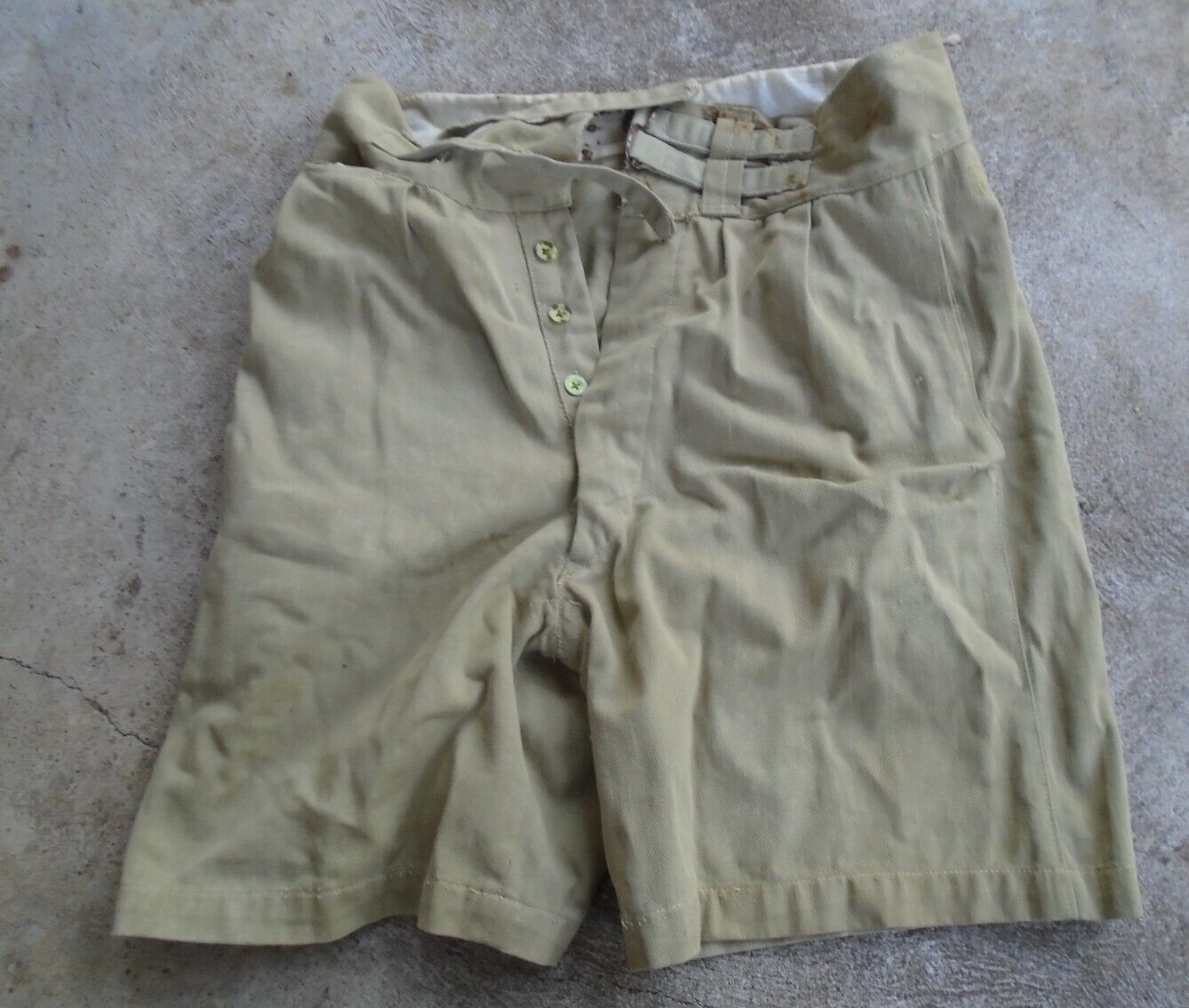 WWII officer\'s short pants