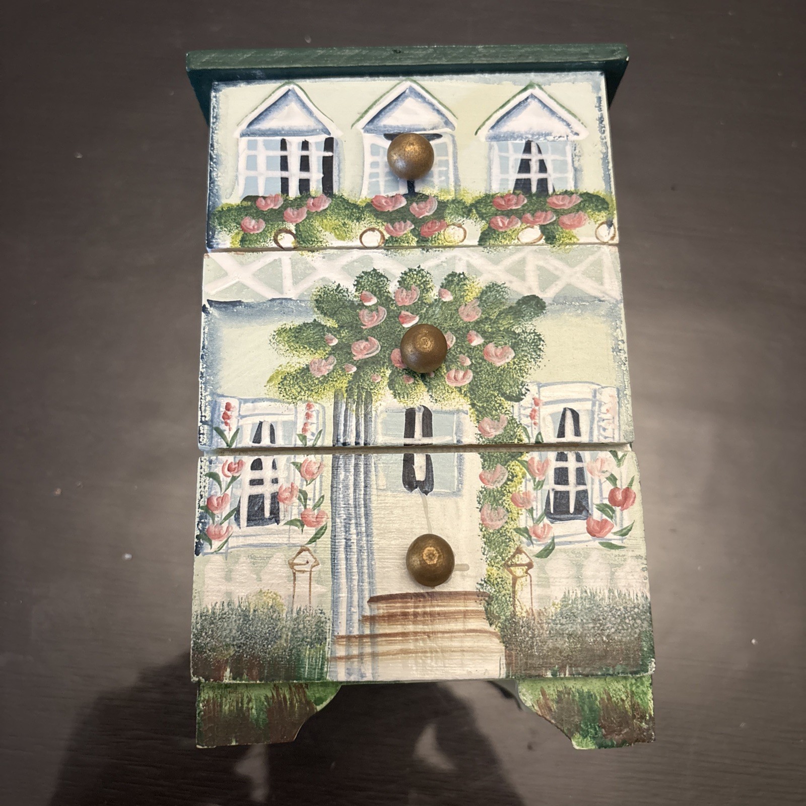 Delton Fine Collectibles Wooden 6’’ Mini Cottage Drawer Handpainted House Delton Fine Collectibles Wooden 6’’ Mini Cottage Drawer Handpainted House