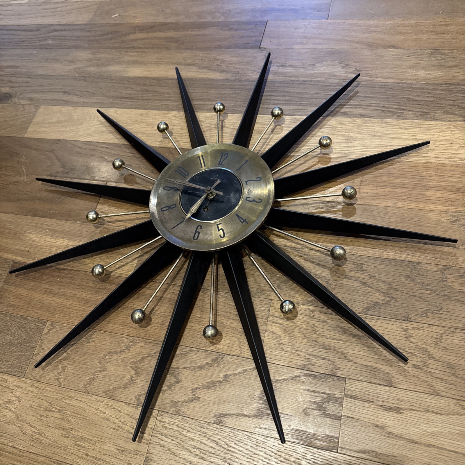 Welby Mid-Century Starburst Wall Clock Brass Metal Black Gold Vintage Wind Up Welby Mid-Century Starburst Wall Clock Brass Metal Black Gold Vintage Wind Up