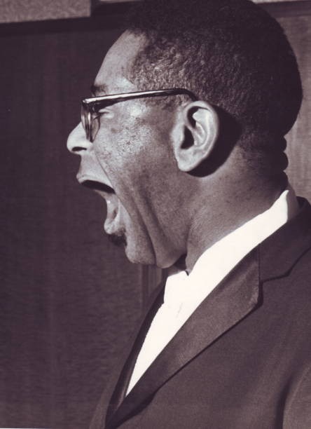 Photo of Dizzy GILLESPIE Profile portrait of Dizzy Gillespie backs- Old Photo