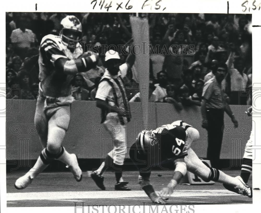 1979 Press Photo Billy Campfield, Eagles Football Player at Saints Game 1979 Press Photo Billy Campfield, Eagles Football Player at Saints Game