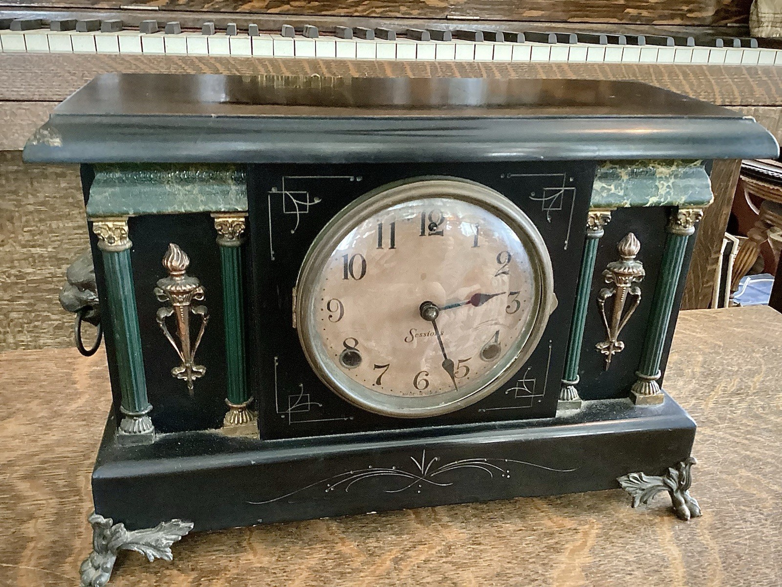 Antique Sessions Black Adamantine Mantle Clock Green Faux Marble Lion