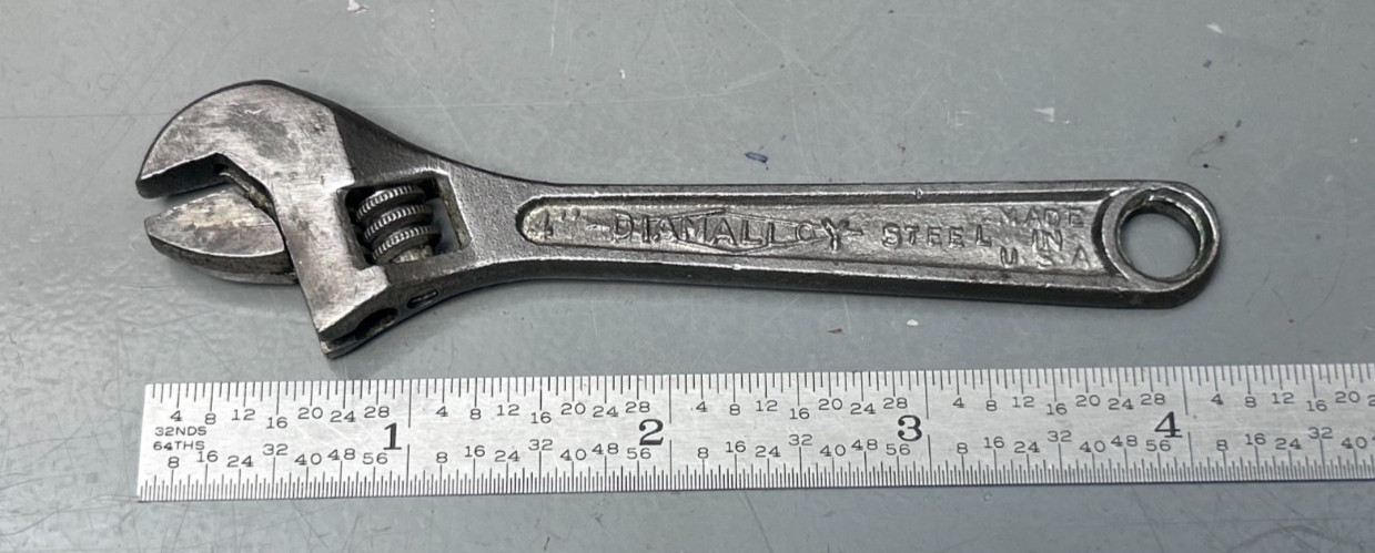 Vintage Diamalloy Diamond Calk Horseshoe USA  4” Adjustable Wrench