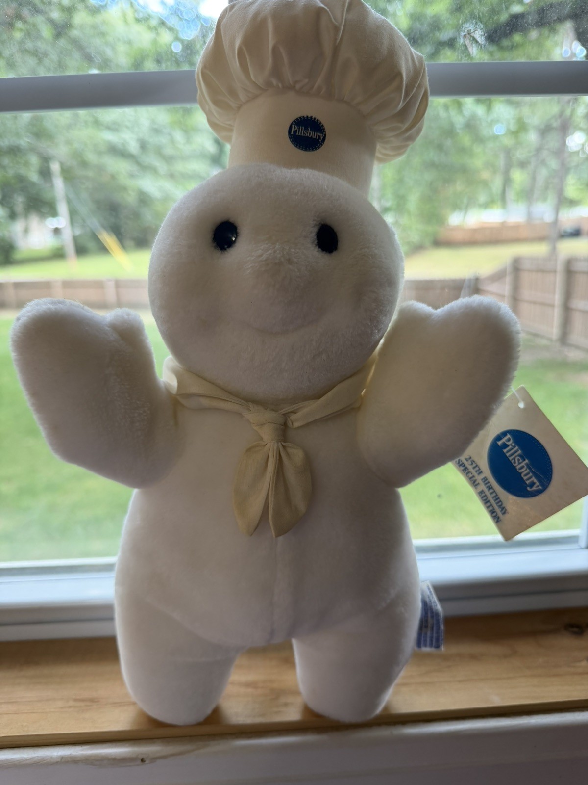 1990 Pillsbury Doughboy Poppin\' Fresh 25th Birthday Plush Dakin  with tags 
