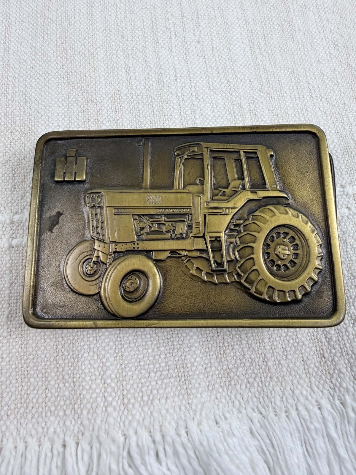 Vintage IH International Harvester 1086 Tractor Belt Buckle Spec-Cast Brass